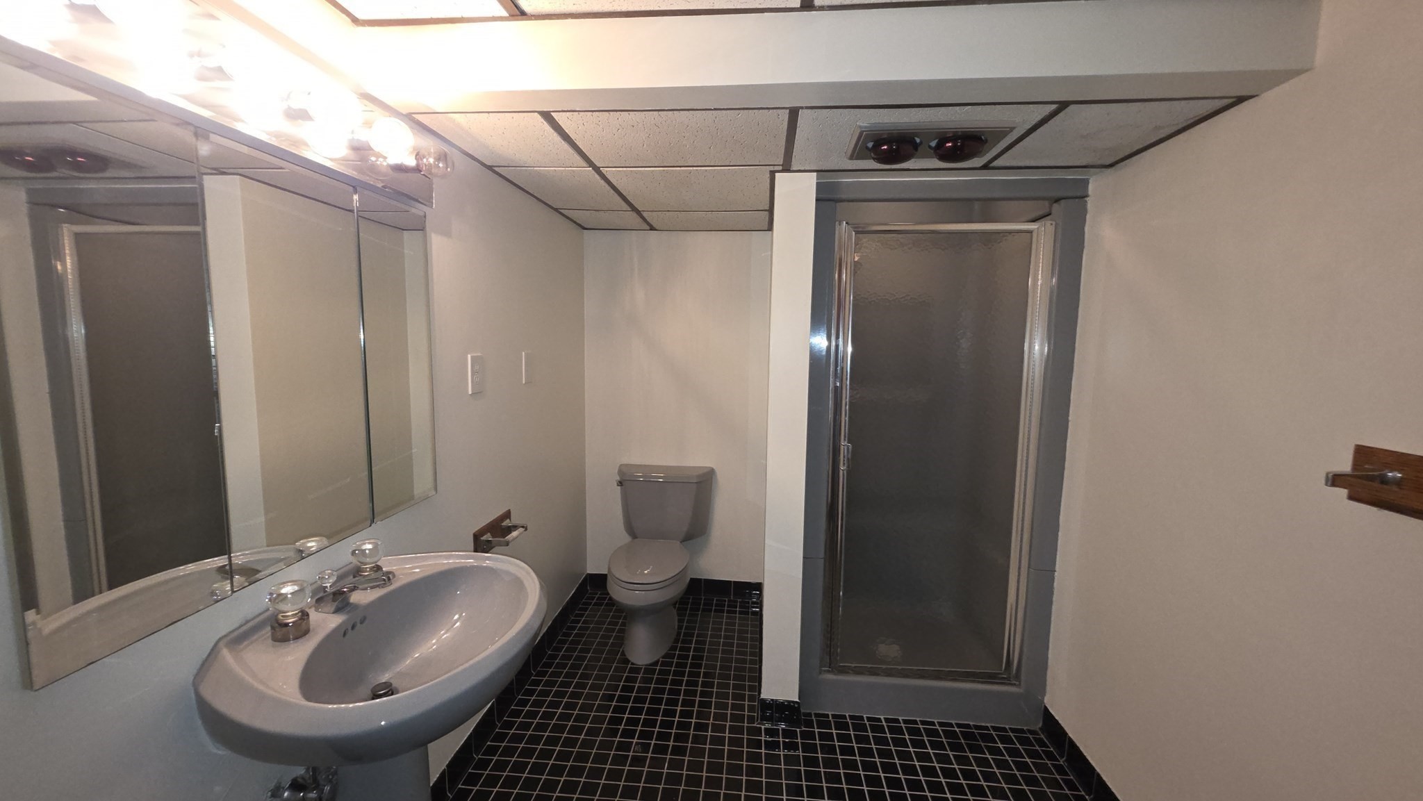 13 E Brookfield Rd, North Brookfield, MA 01535 - Image 24