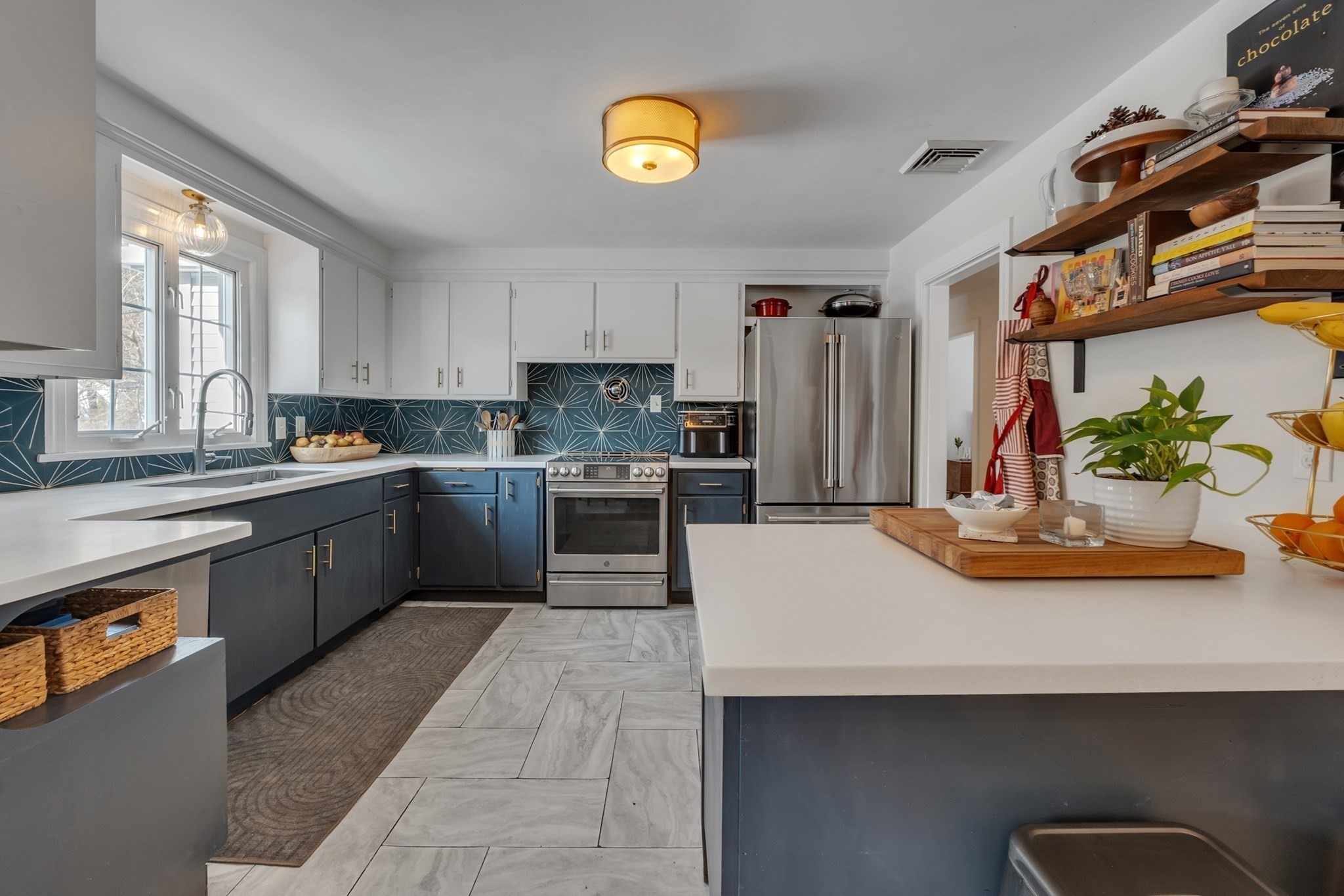 53 Kinnicutt Road, Worcester, MA 01602 - Image 11