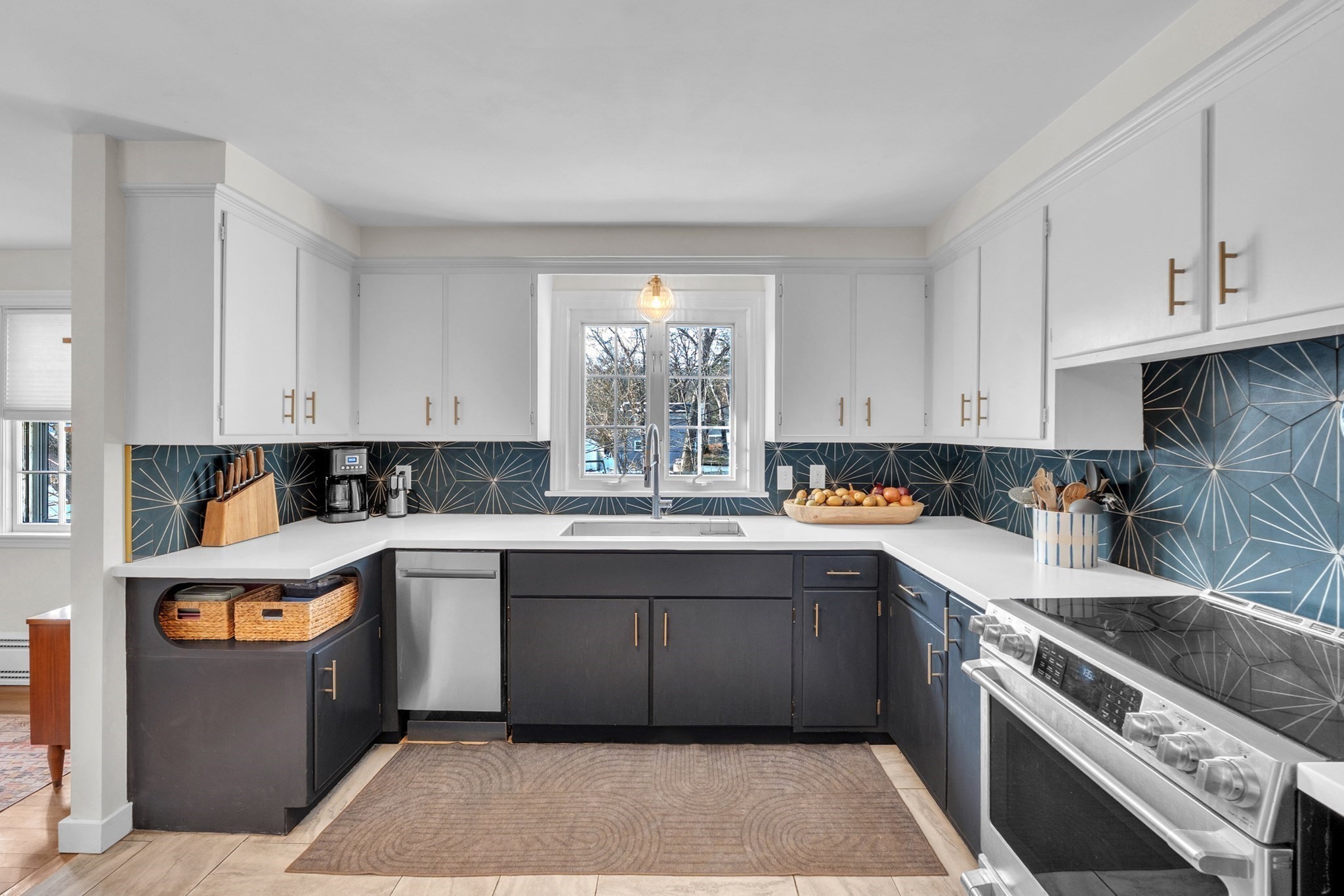 53 Kinnicutt Road, Worcester, MA 01602 - Image 12