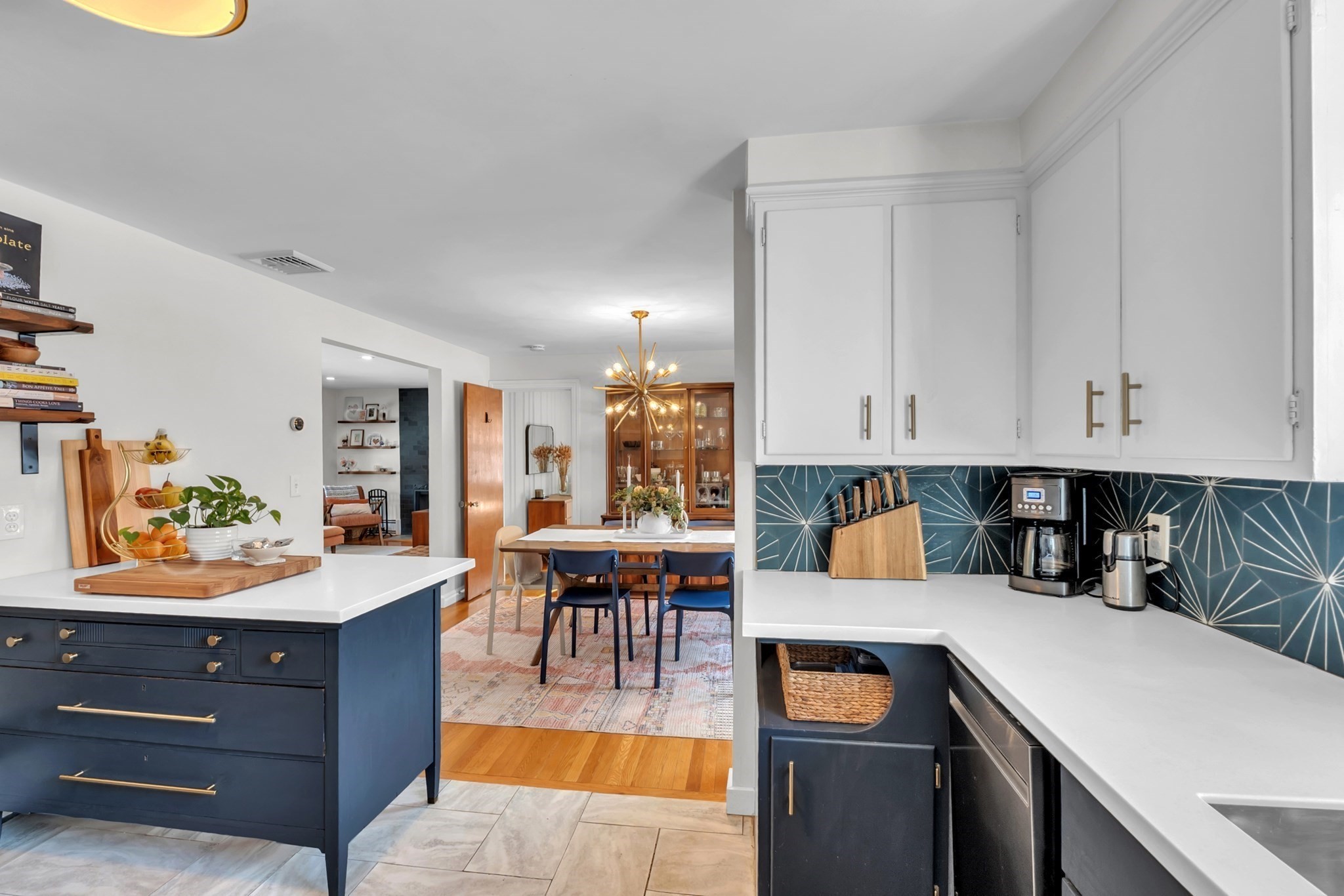 53 Kinnicutt Road, Worcester, MA 01602 - Image 10