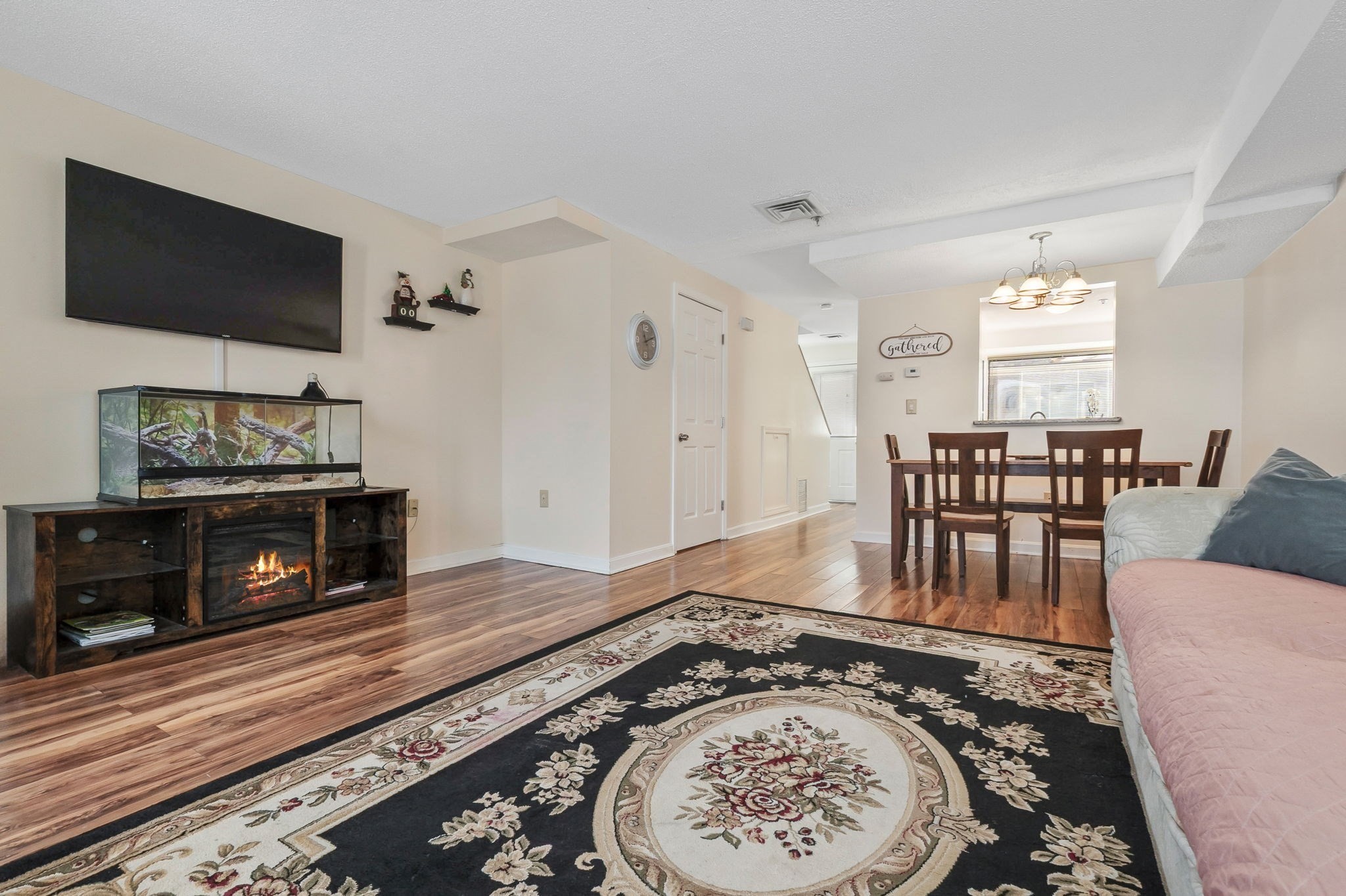 33 Maplewood Avenue Unit 16, Gloucester, MA 01930 - Image 2