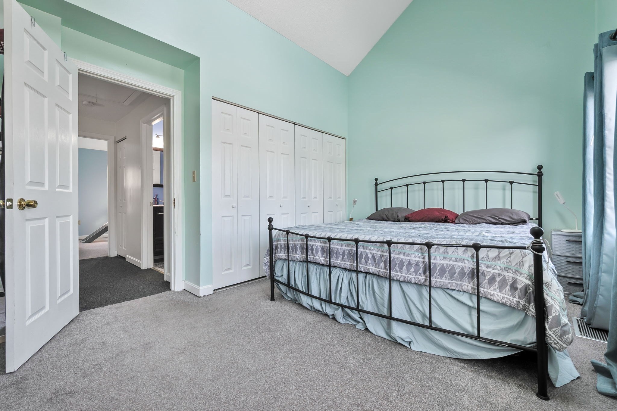 33 Maplewood Avenue Unit 16, Gloucester, MA 01930 - Image 16