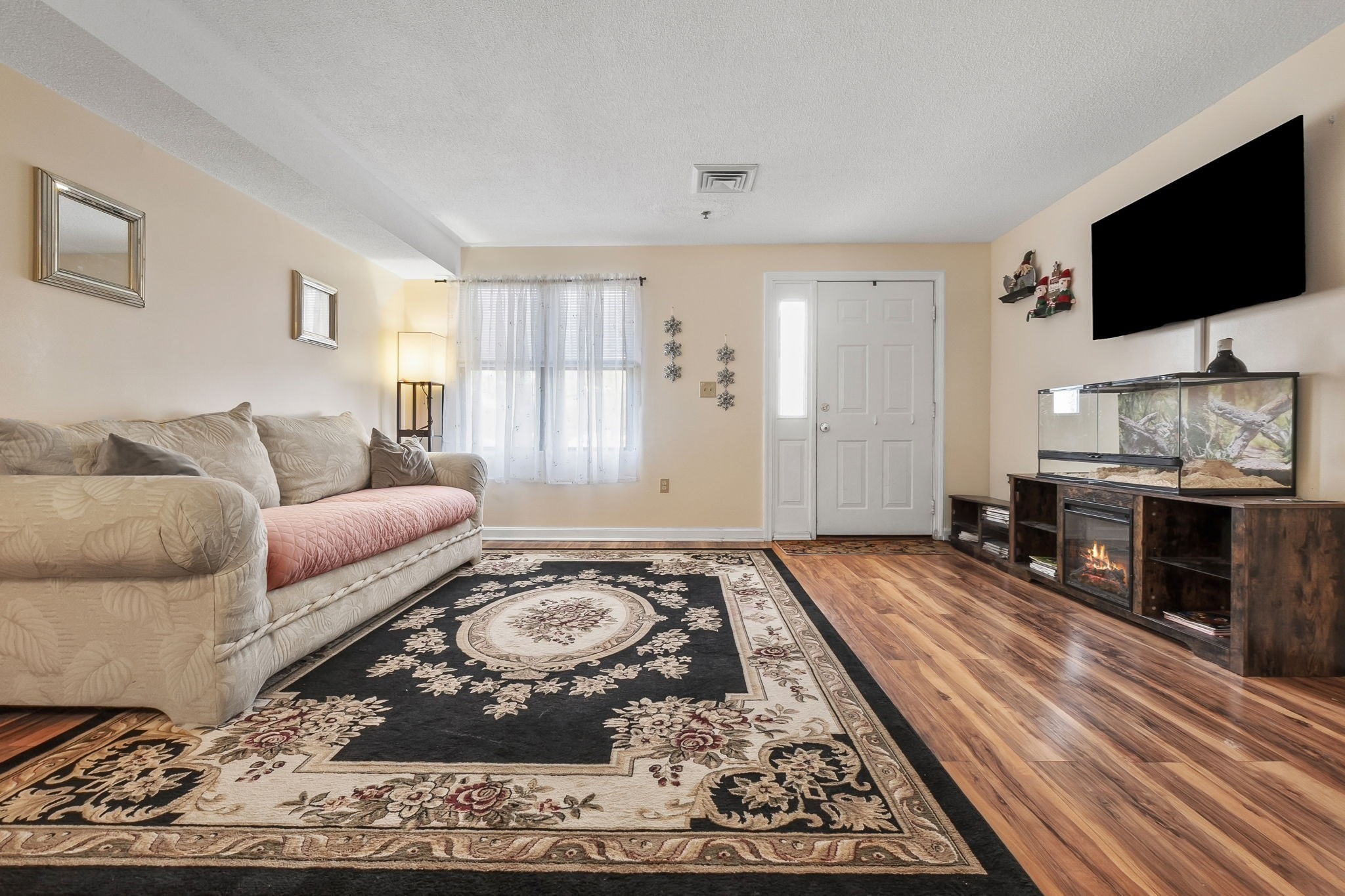 33 Maplewood Avenue Unit 16, Gloucester, MA 01930 - Image 3