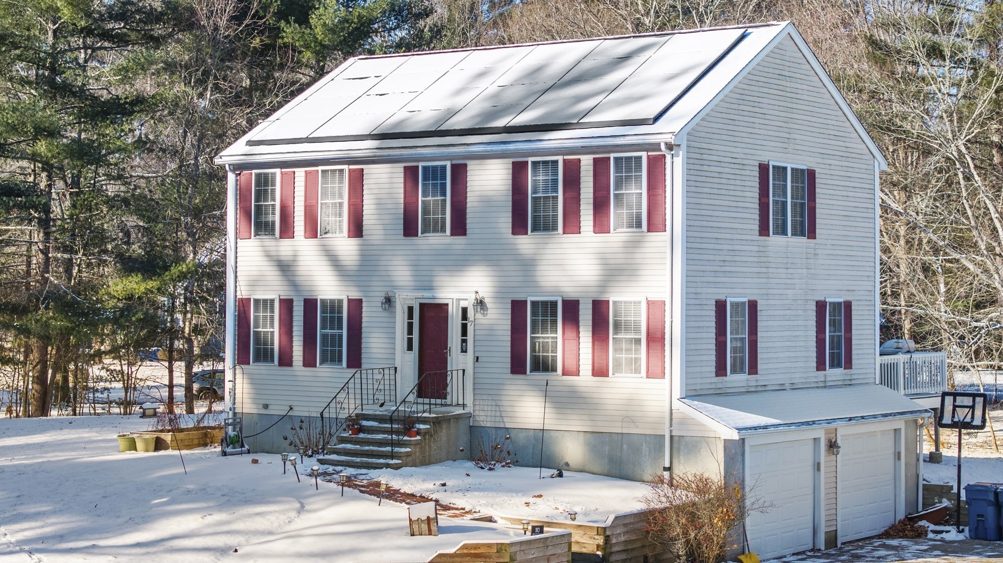 17 Fieldcrest Drive, East Bridgewater, MA 02333