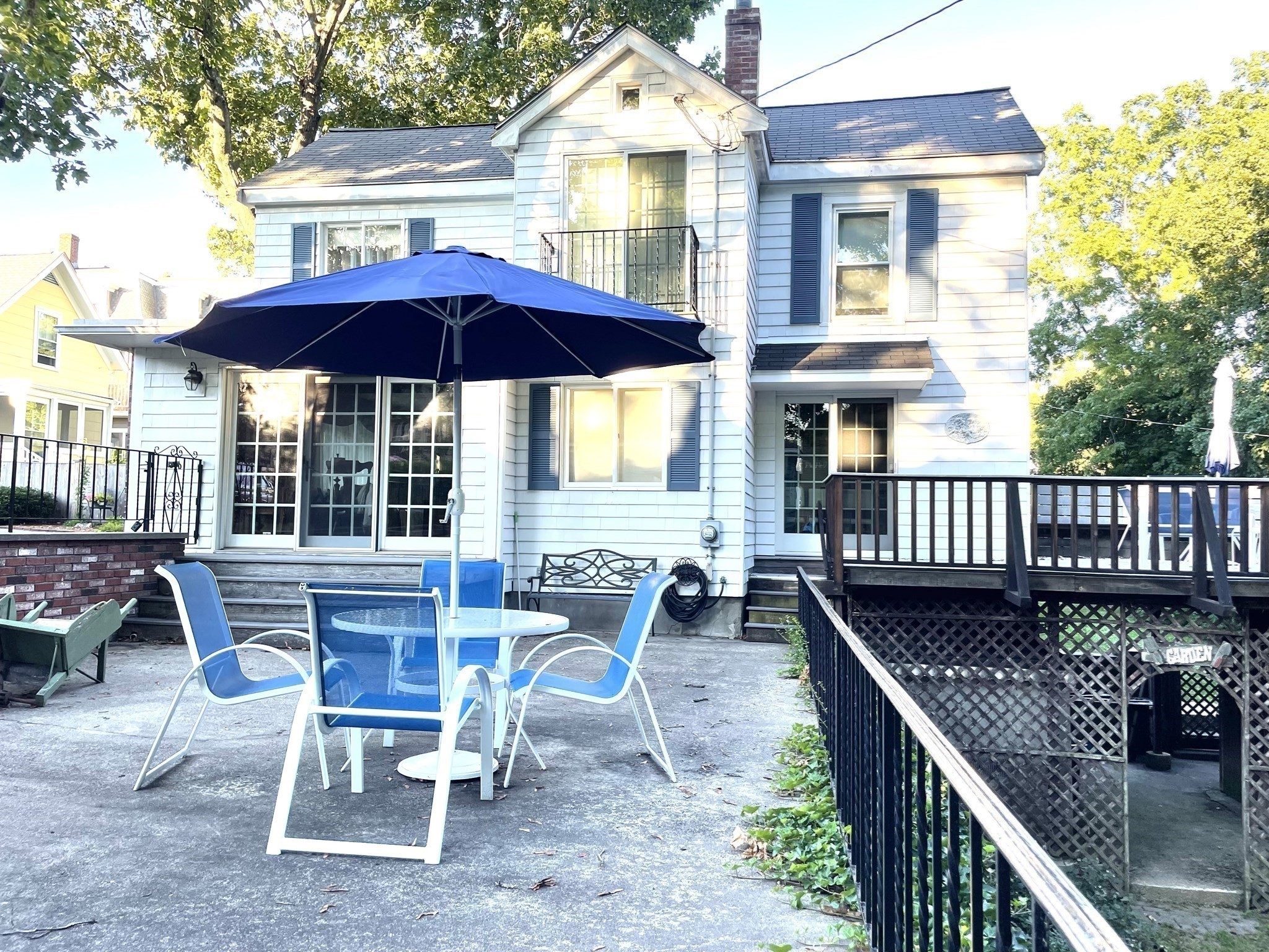 23 Lovett St, Beverly, MA 01915 - Image 3