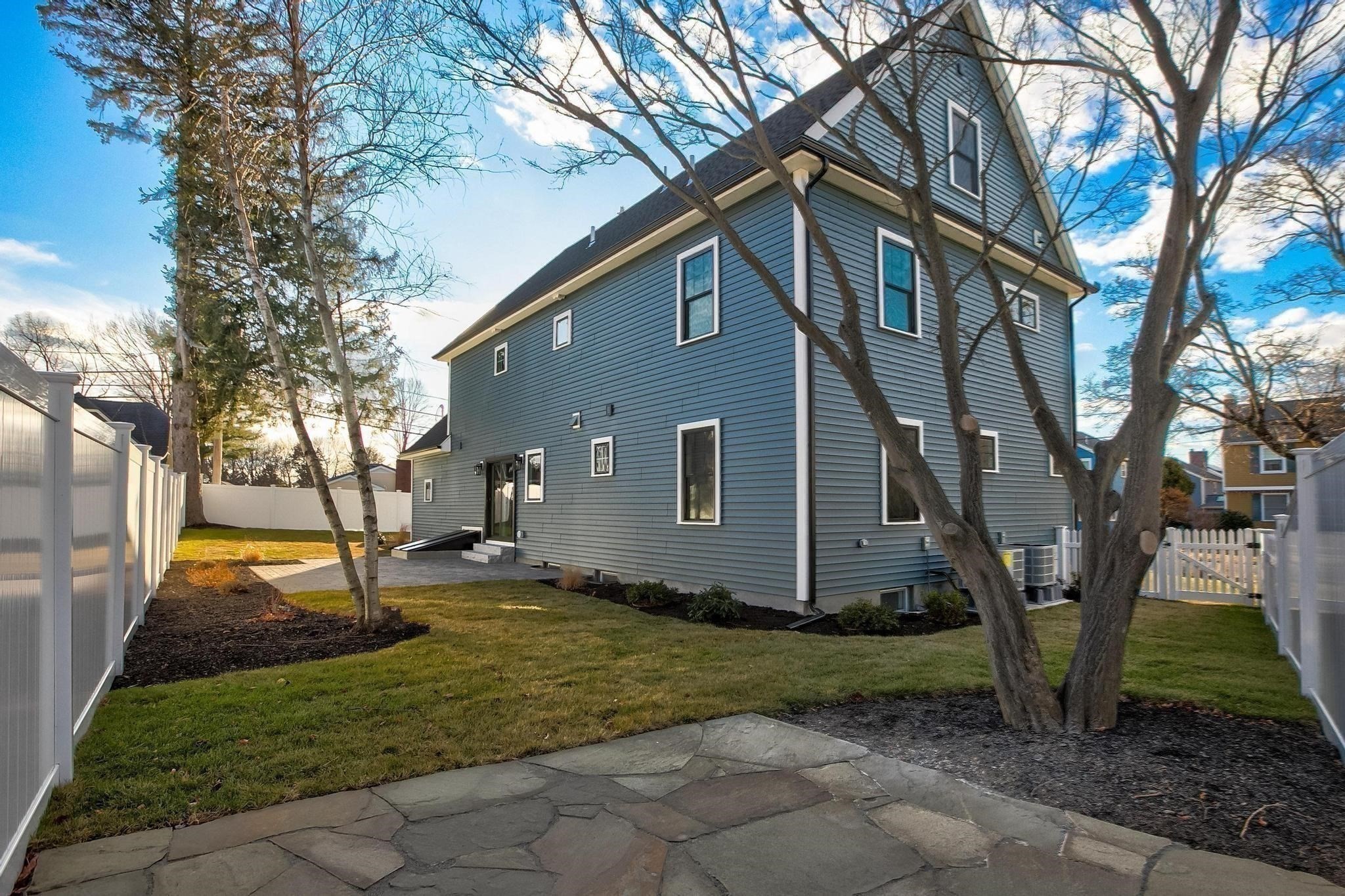 164 Hillside Ave, Arlington, MA 02476 - Image 37