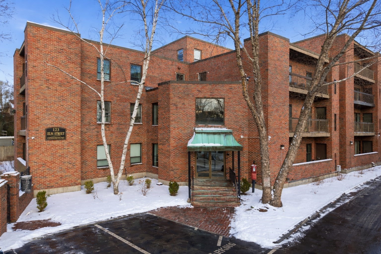 123 Elm St Unit B4, Quincy, MA 02169