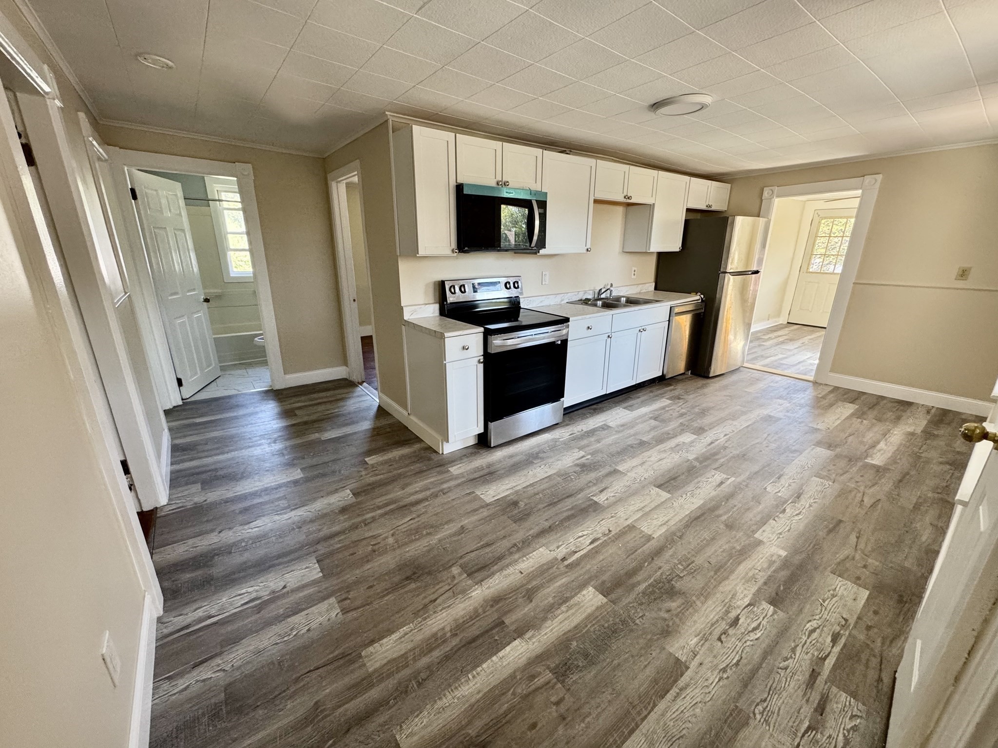 29 Fiske, Southbridge, MA 01550 - Image 2