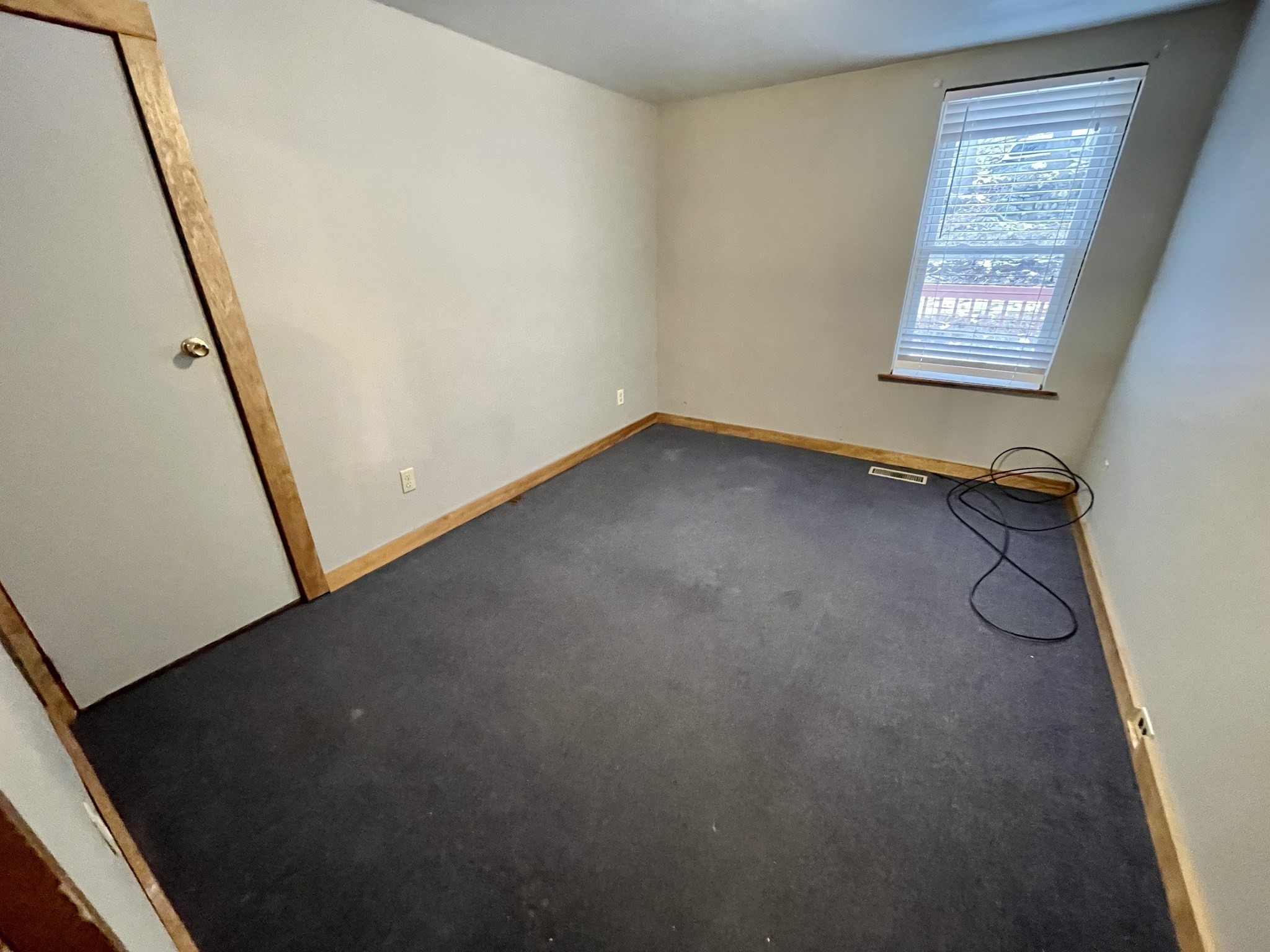 29 Fiske, Southbridge, MA 01550 - Image 16