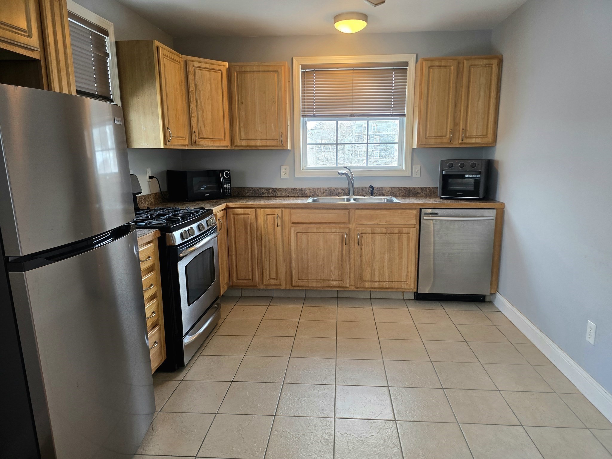 303 Eagle Street Unit C, Fall River, MA 02721 - Image 4