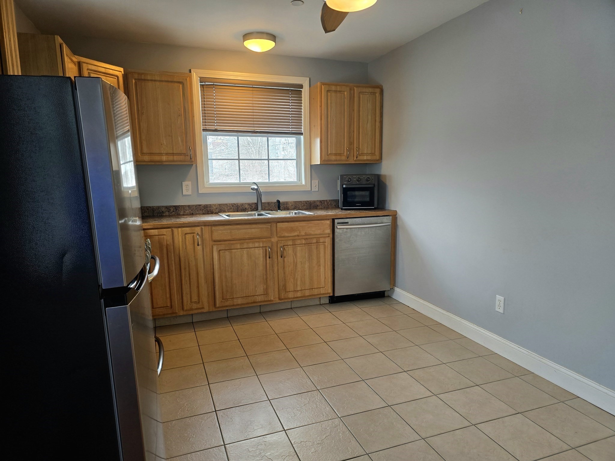 303 Eagle Street Unit C, Fall River, MA 02721 - Image 10