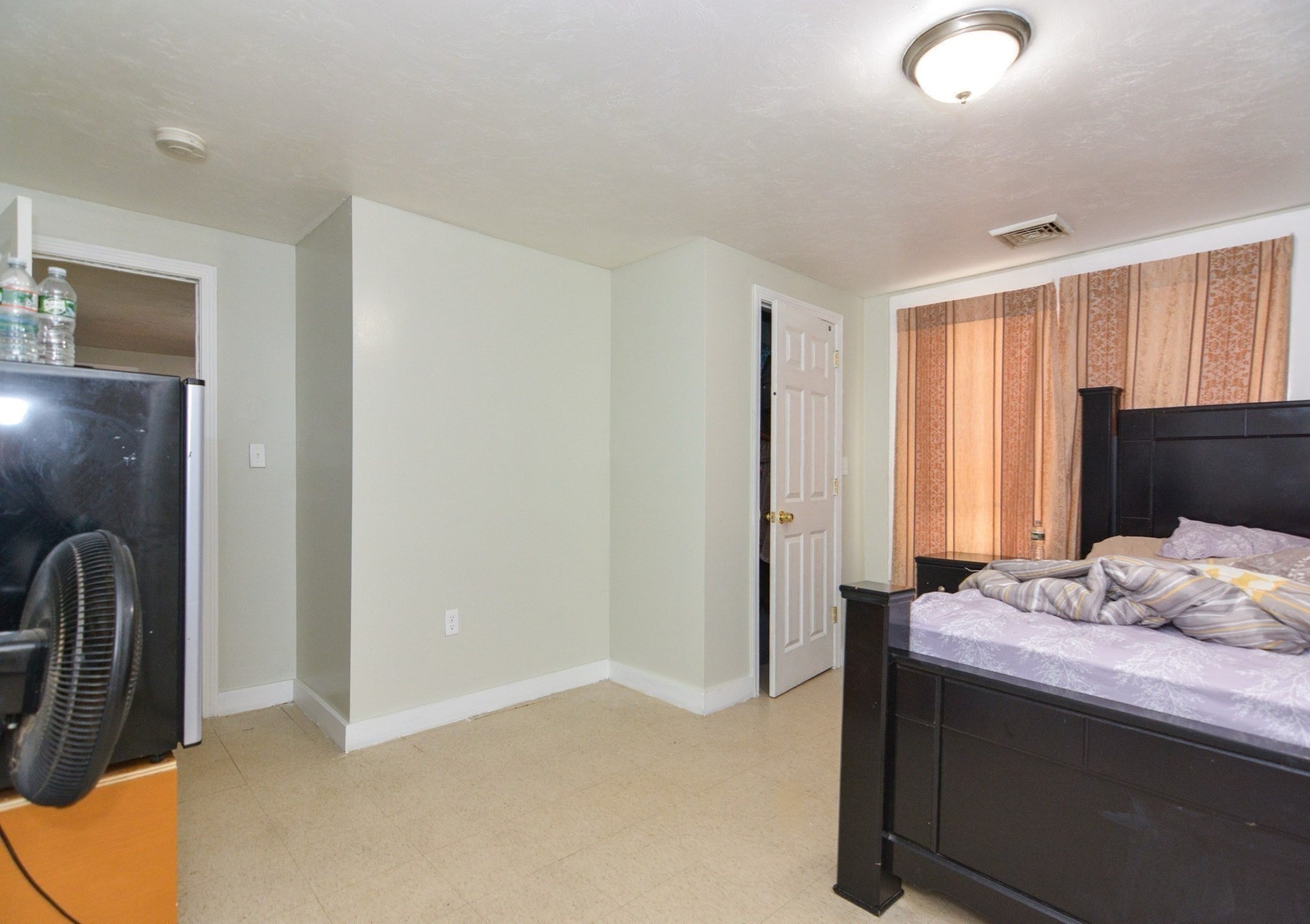 94 Summer St, Lawrence, MA 01840 - Image 17