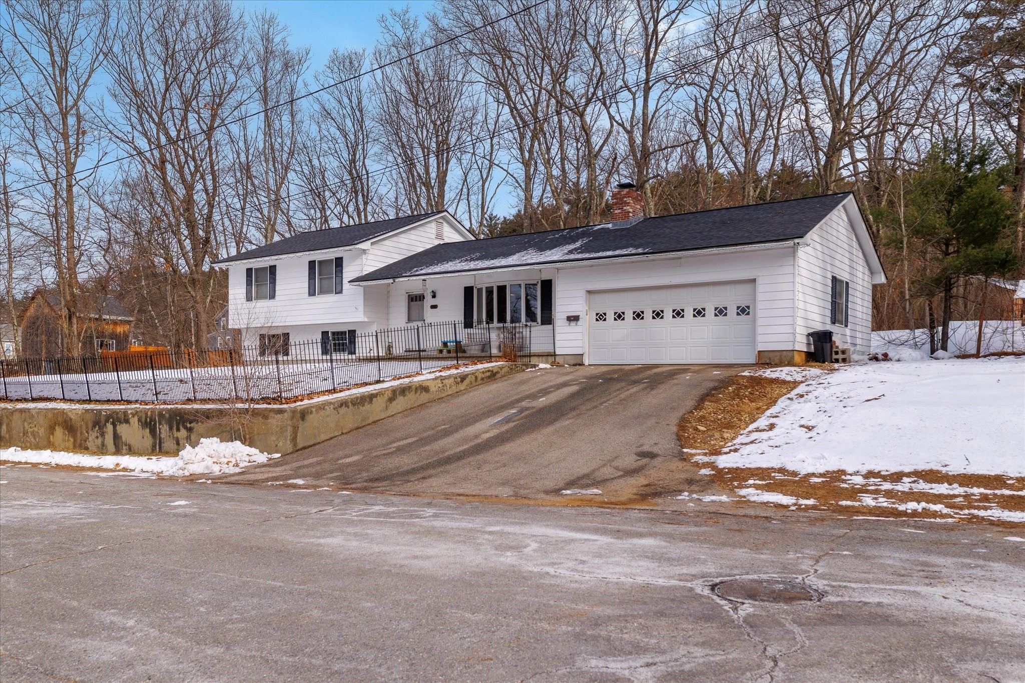 65 Lakeview Ave, Athol, MA 01331 - Image 3