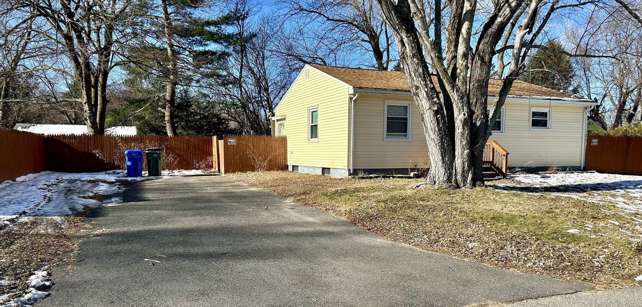 42 Talmadge Dr, Springfield, MA 01118 - Image 18