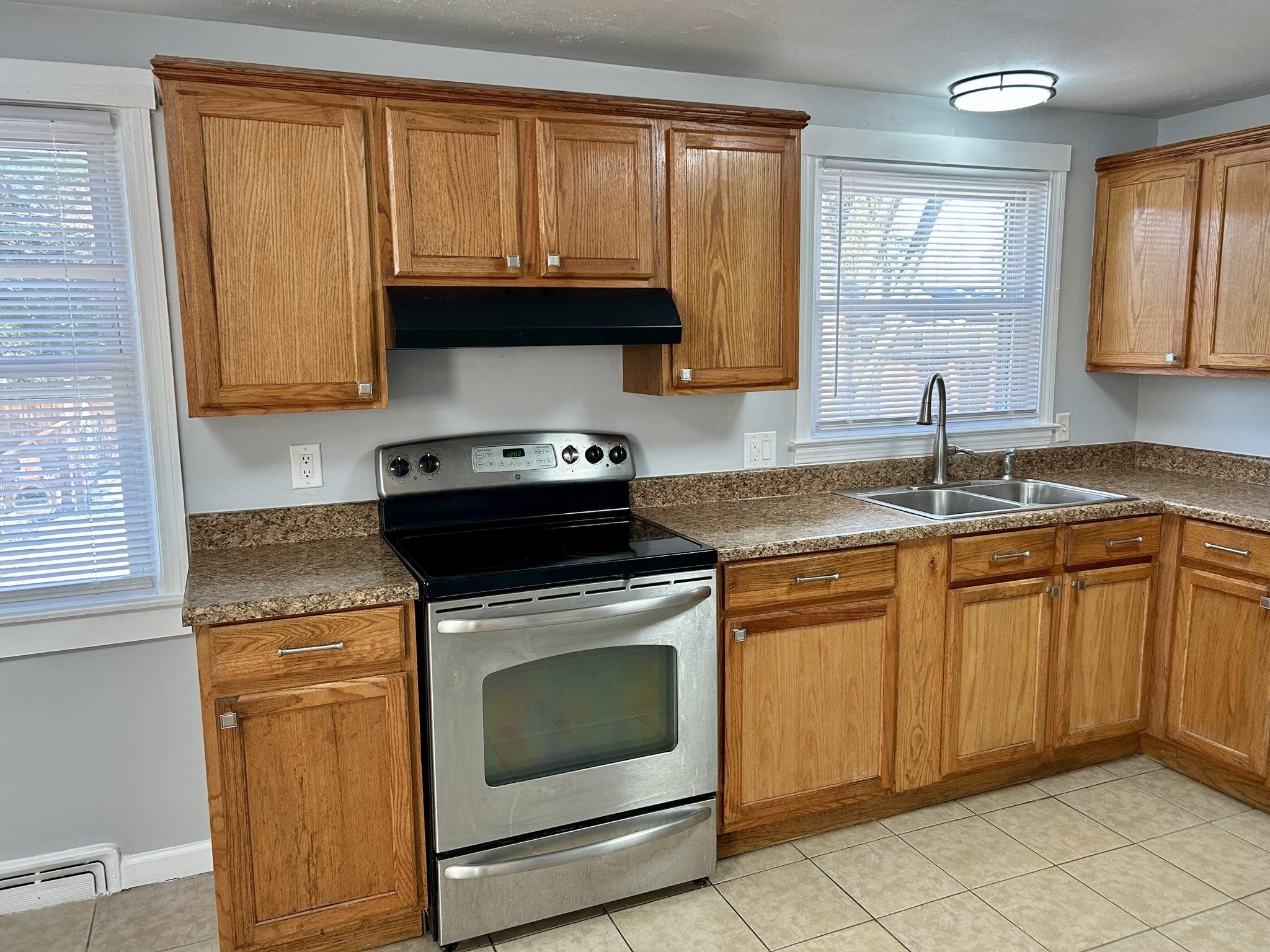 42 Talmadge Dr, Springfield, MA 01118 - Image 4