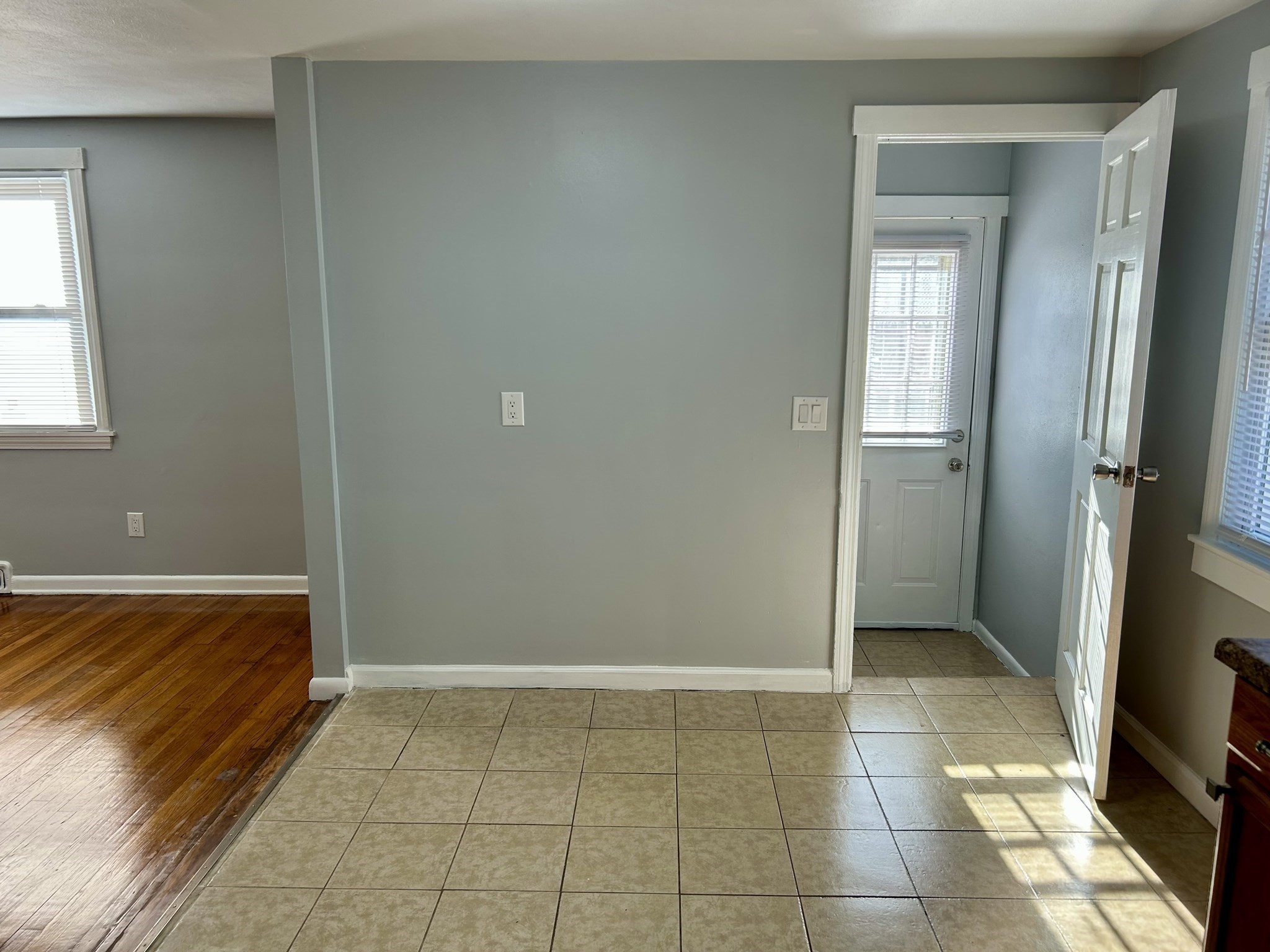 42 Talmadge Dr, Springfield, MA 01118 - Image 7