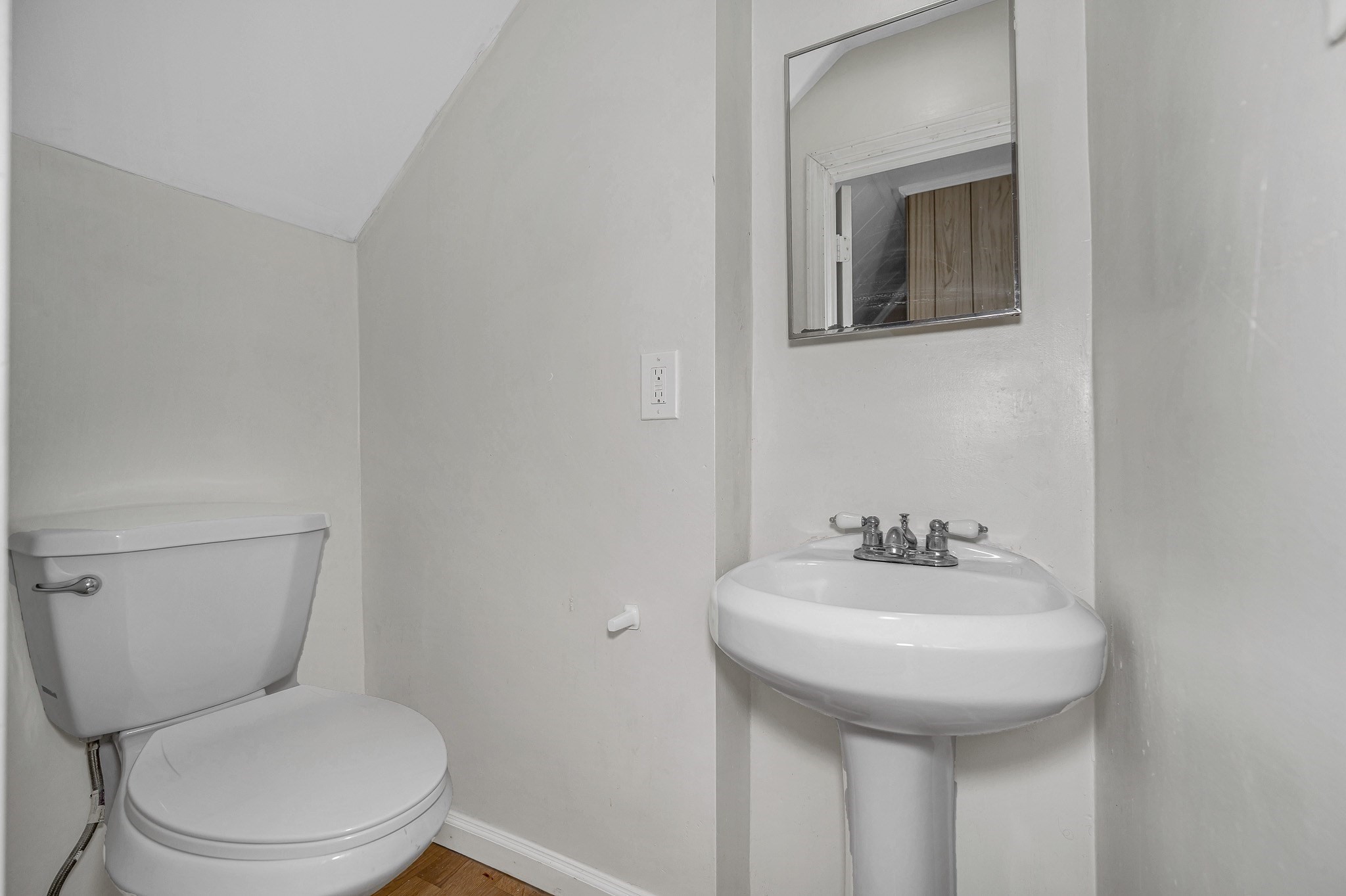 44 Phoebe Ave, Lowell, MA 01854 - Image 29