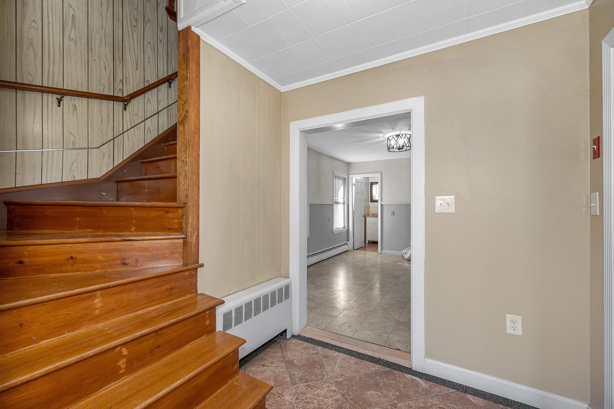 44 Phoebe Ave, Lowell, MA 01854 - Image 4