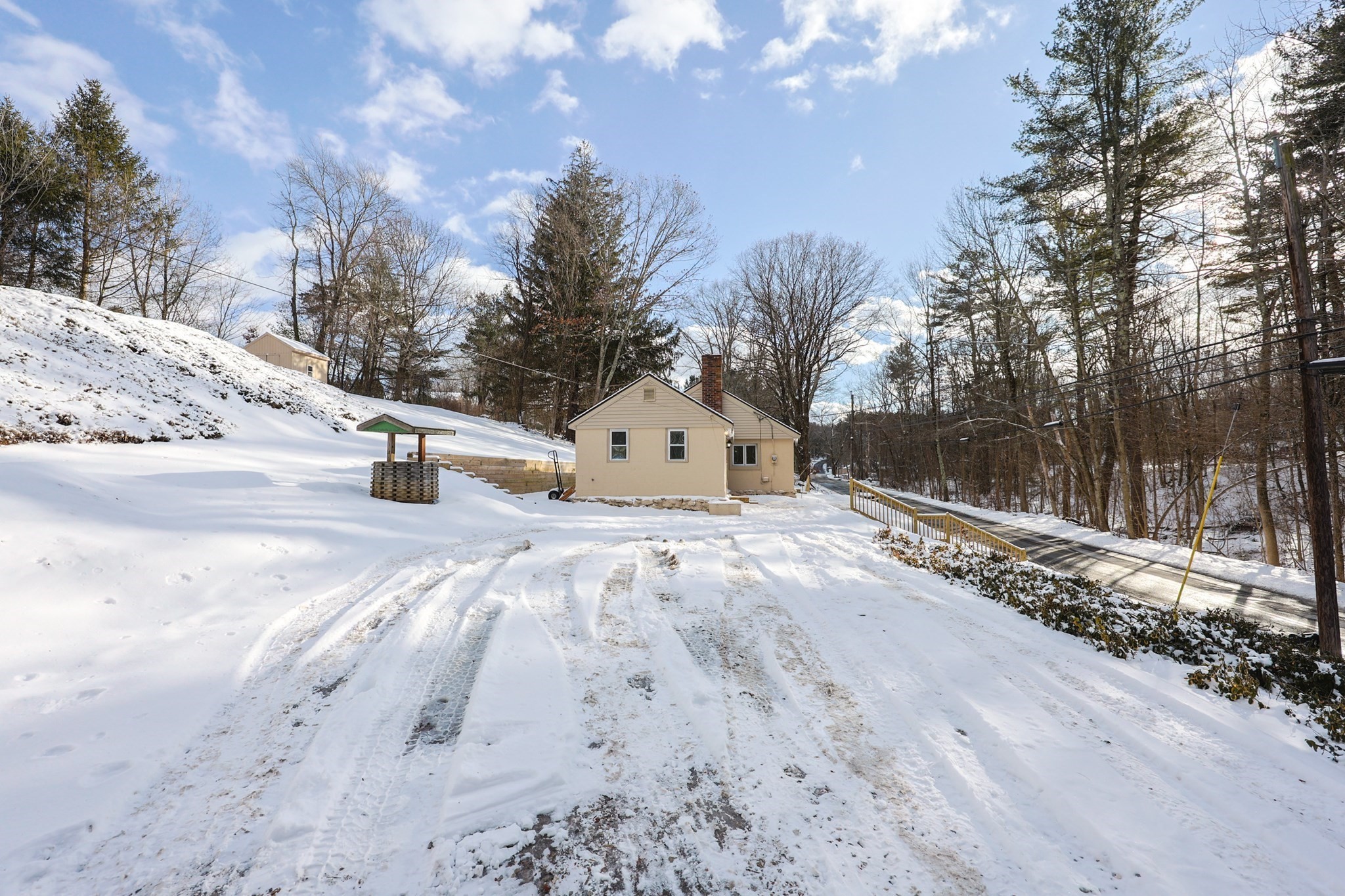 6 Hastings Rd, Spencer, MA 01562 - Image 5