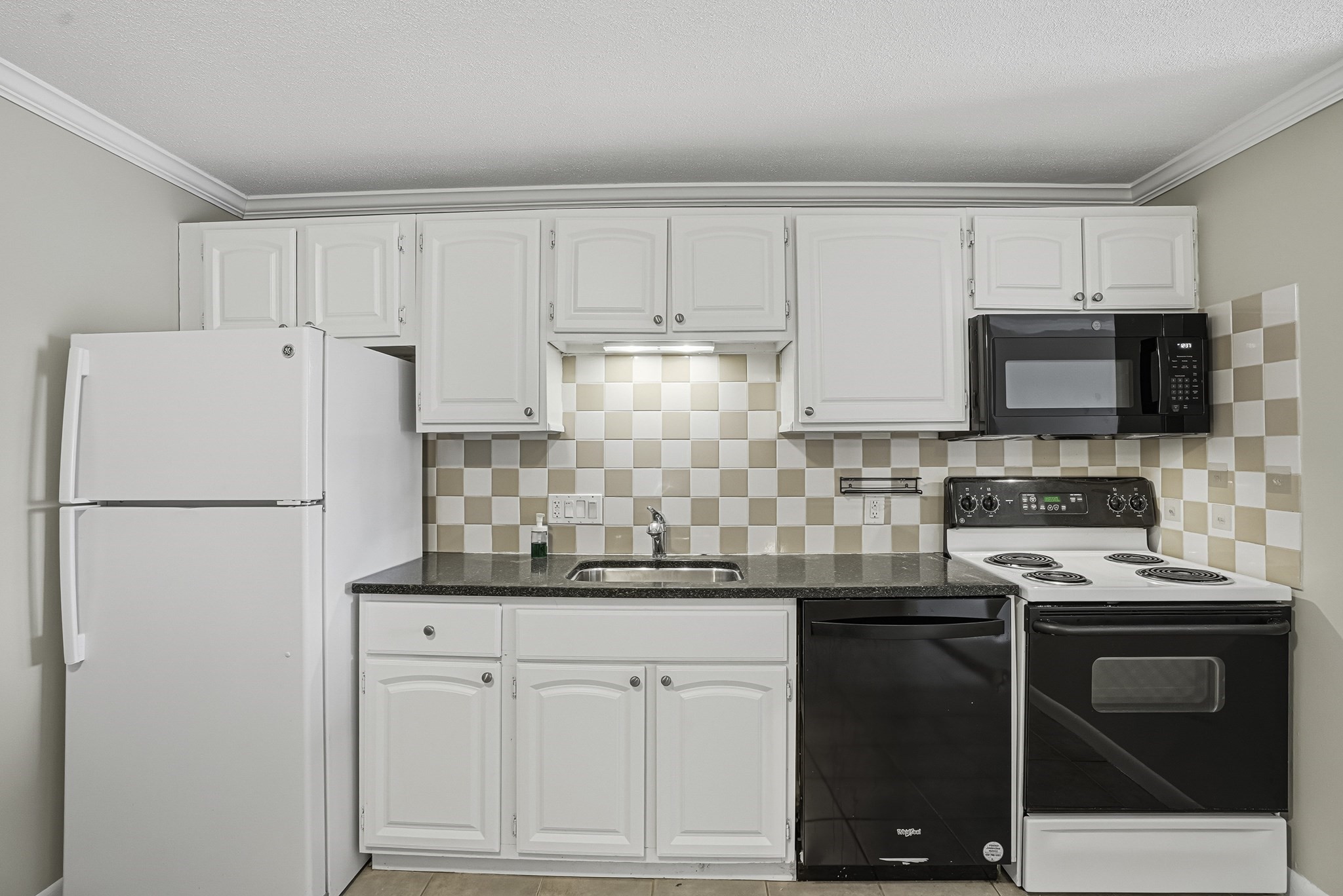 145 Essex St Unit 622, Gloucester, MA 01930 - Image 18