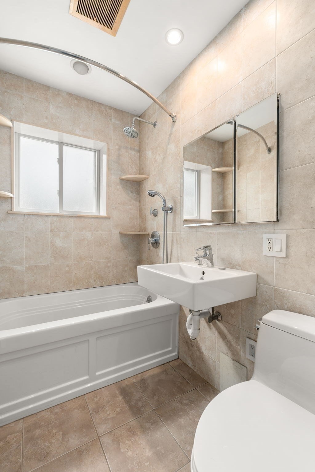 21 Westgate Rd Unit 6, West Roxbury, Boston, MA 02132 - Image 17