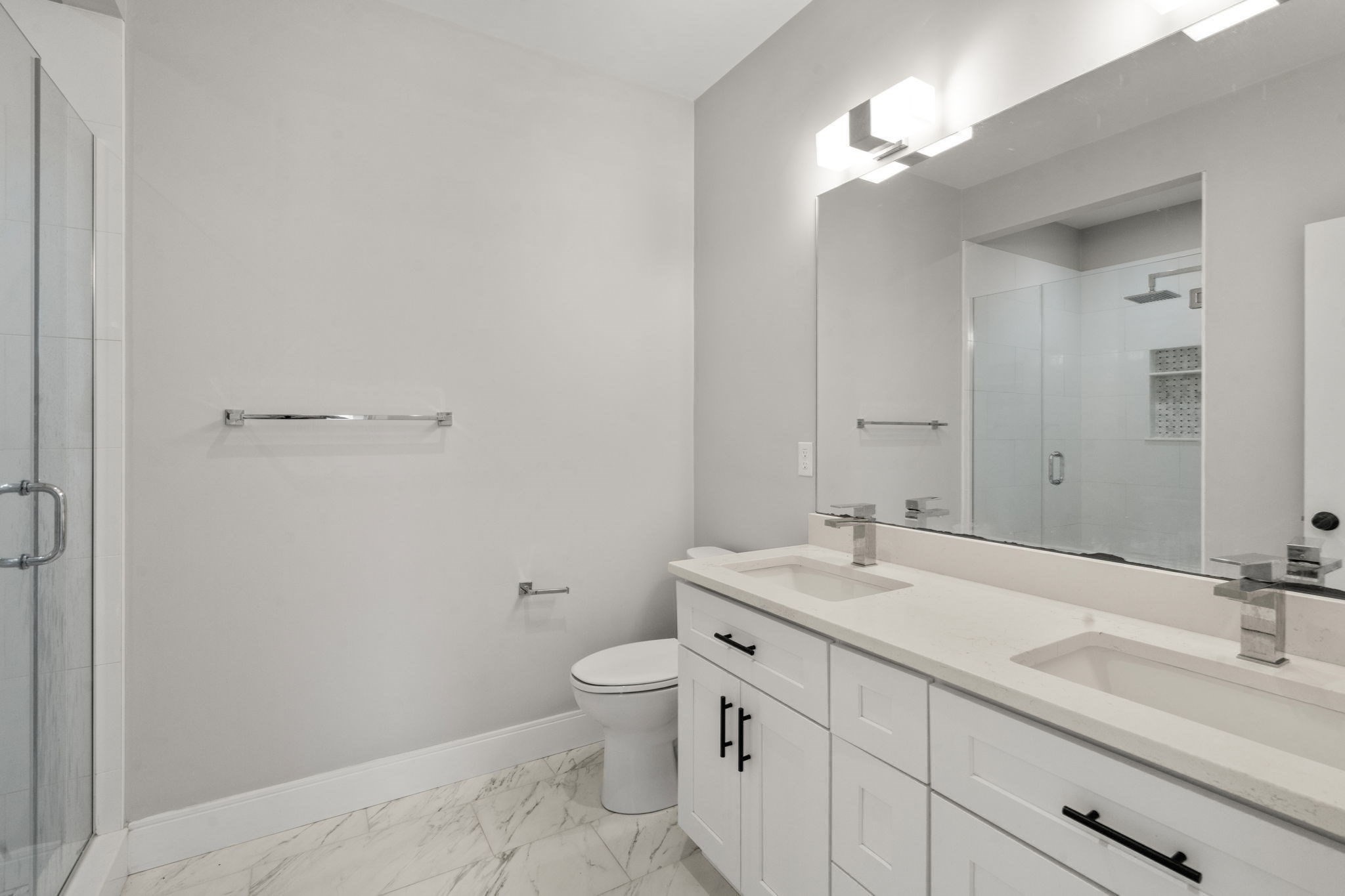 123 Centre St Unit TH7, Dorchester, Boston, MA 02124 - Image 23