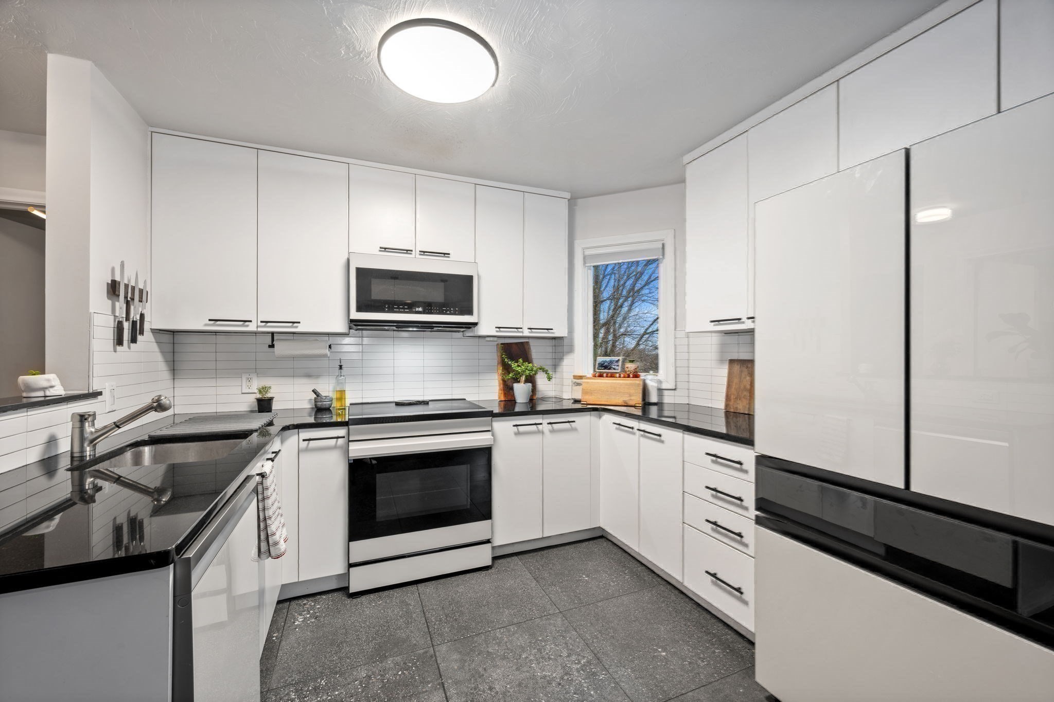 116 Burkhall Street Unit C, Weymouth, MA 02190 - Image 6