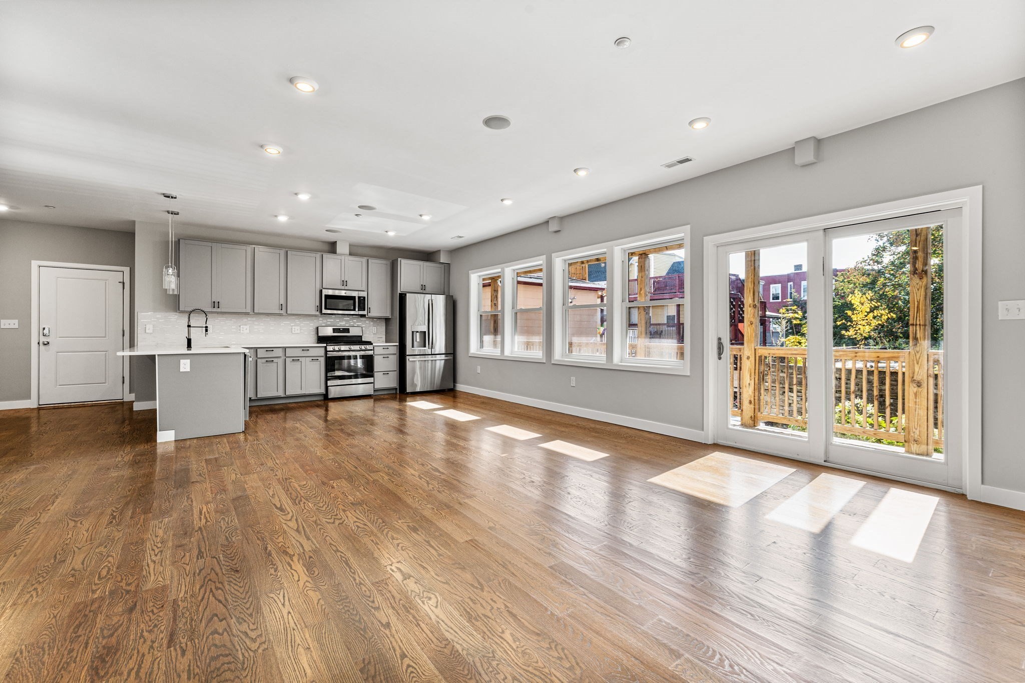 10 Ruthven Park Unit 2, Roxbury, Boston, MA 02121 - Image 8