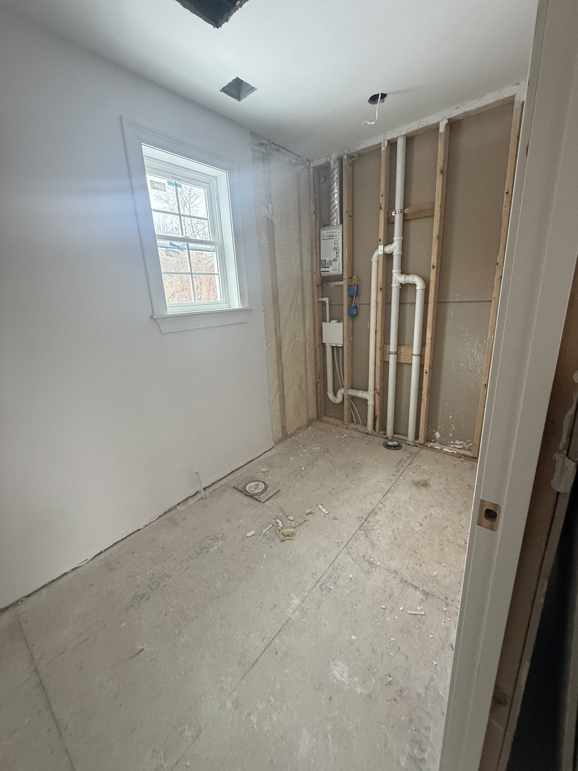 763 Northfield Rd, Lunenburg, MA 01462 - Image 8