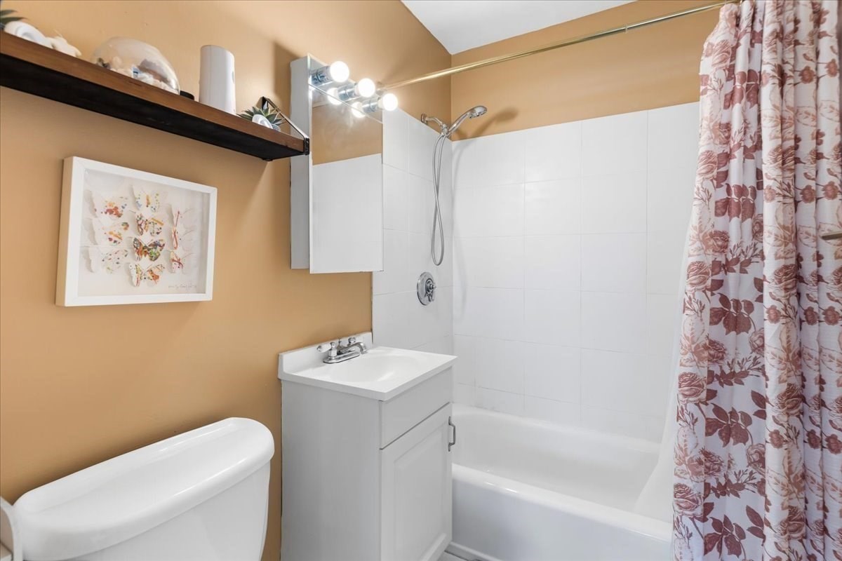 115 Grove St Unit 11.., West Roxbury, Boston, MA 02132 - Image 16