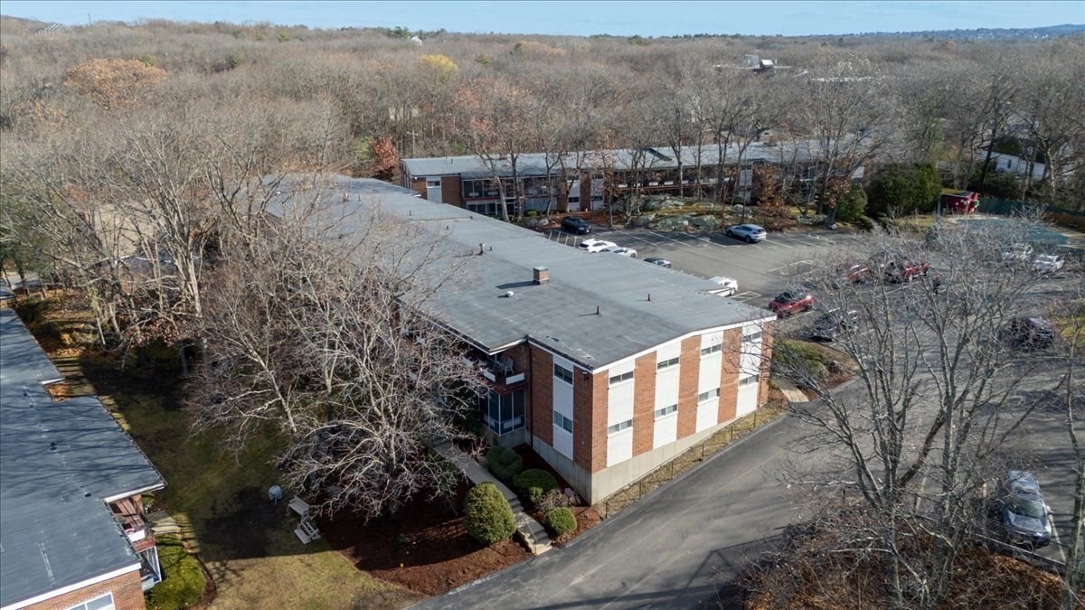 115 Grove St Unit 11.., West Roxbury, Boston, MA 02132 - Image 23