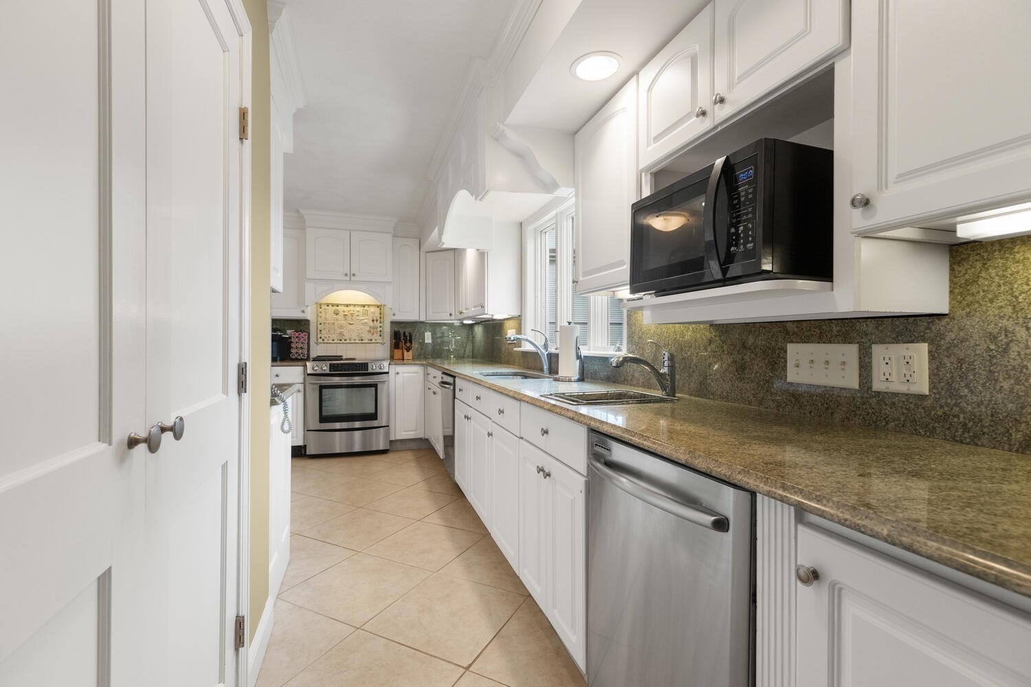 6 Appleton St Unit 2, Watertown, MA 02472 - Image 12