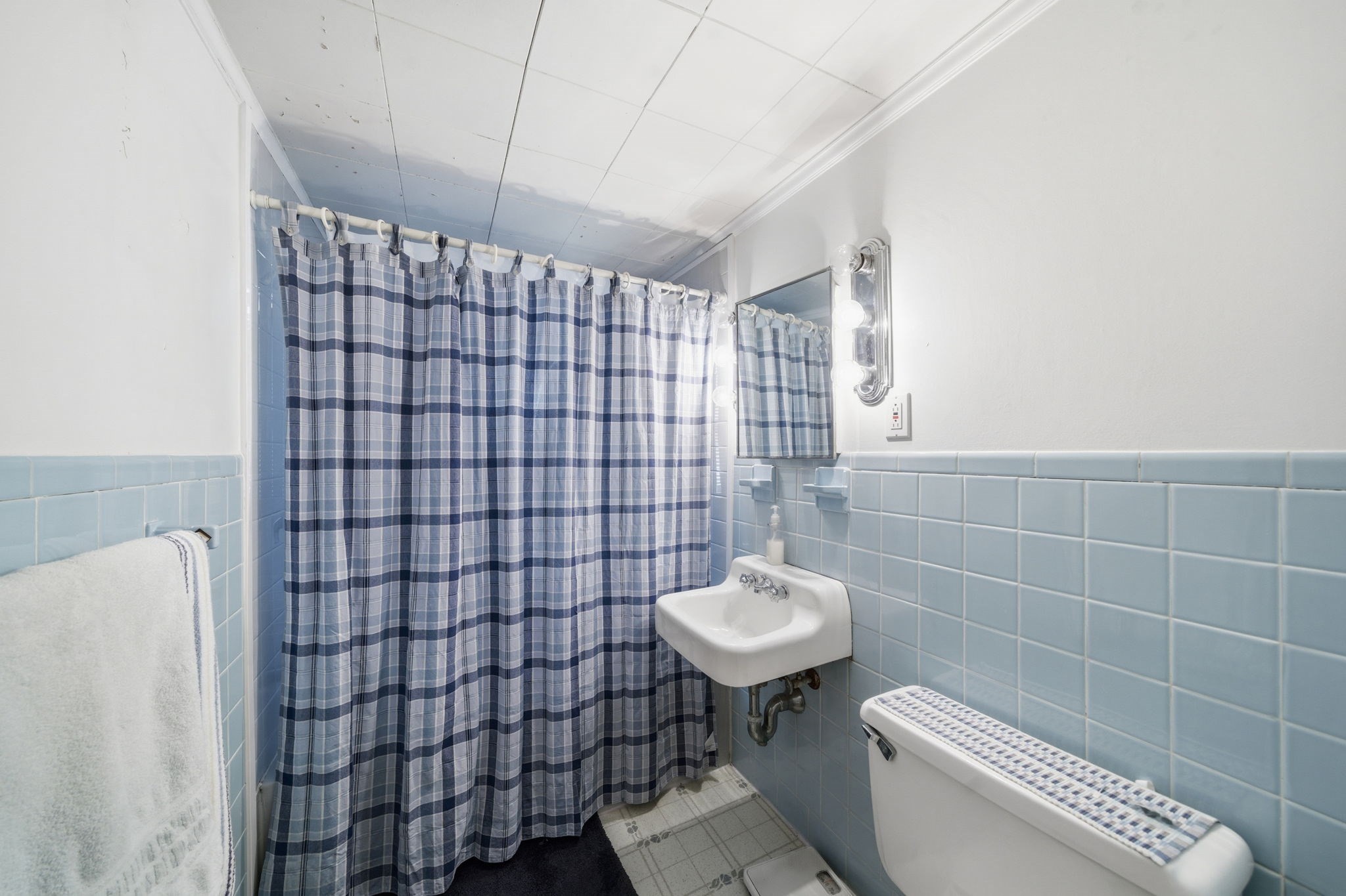 21 Eastern Avenue, Woburn, MA 01801 - Image 16