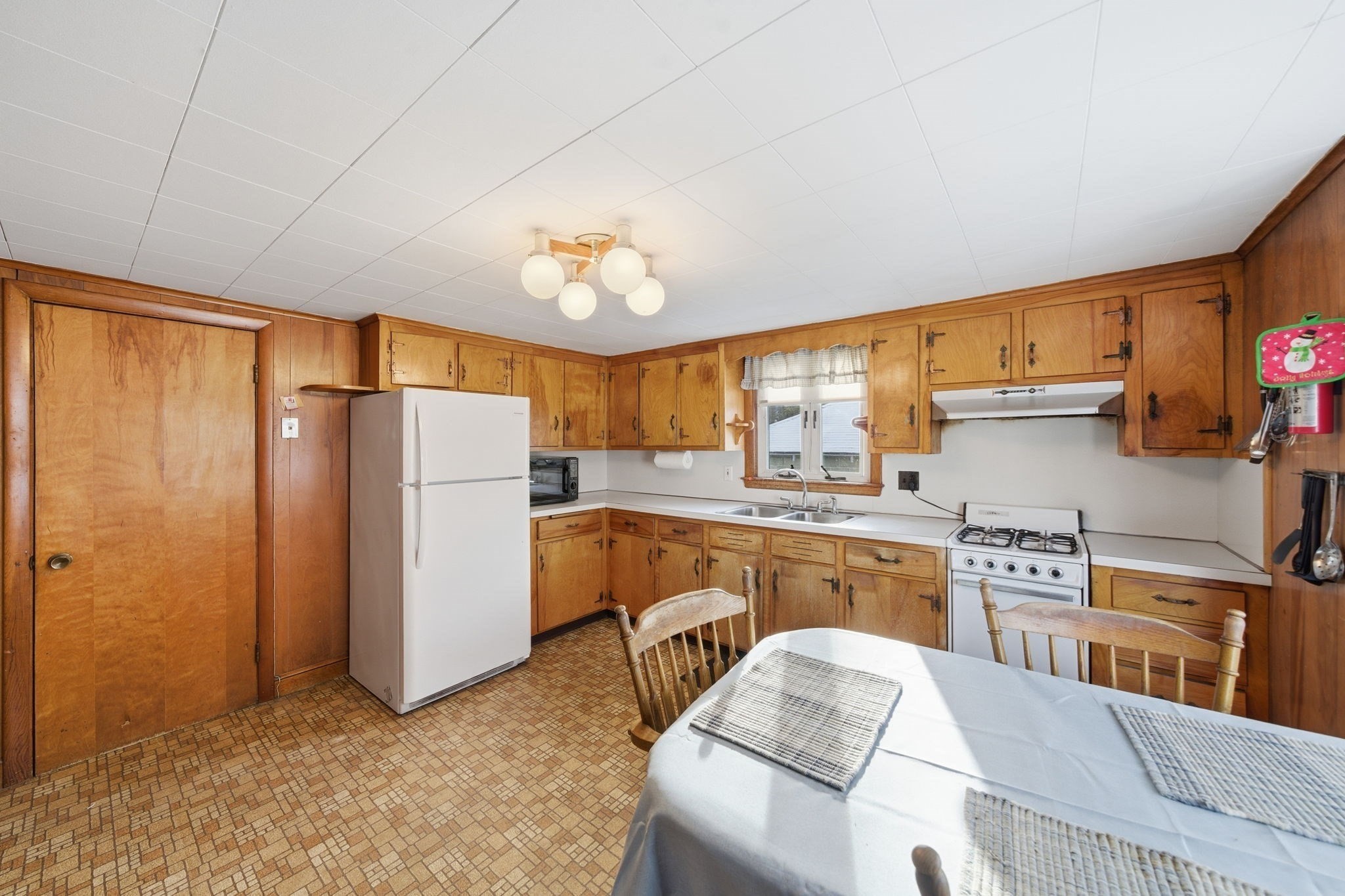 21 Eastern Avenue, Woburn, MA 01801 - Image 21