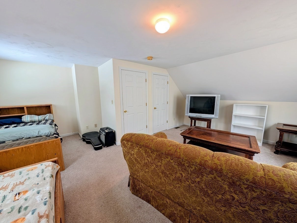 14 Walnut St, Oxford, MA 01540 - Image 21