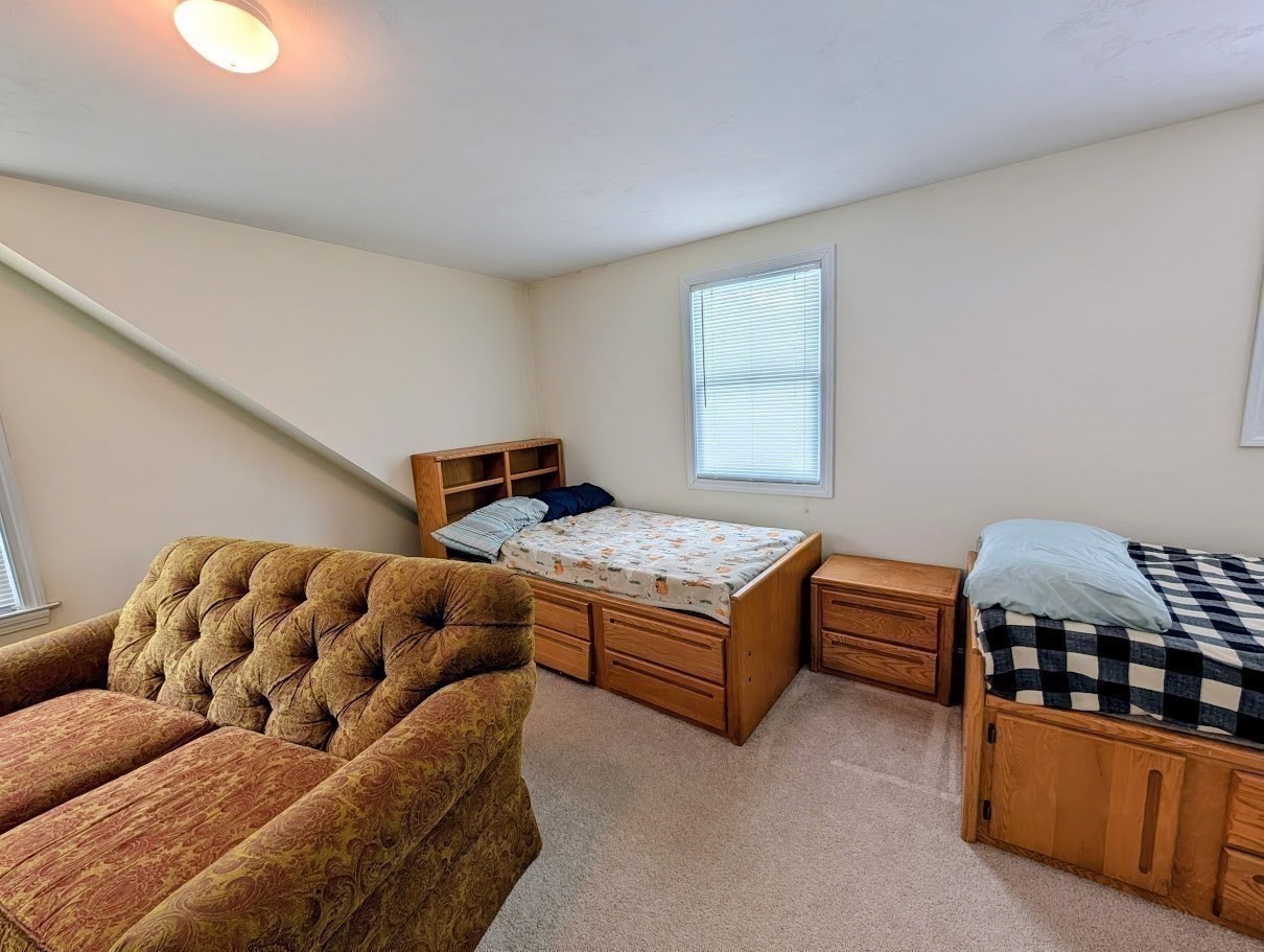 14 Walnut St, Oxford, MA 01540 - Image 22