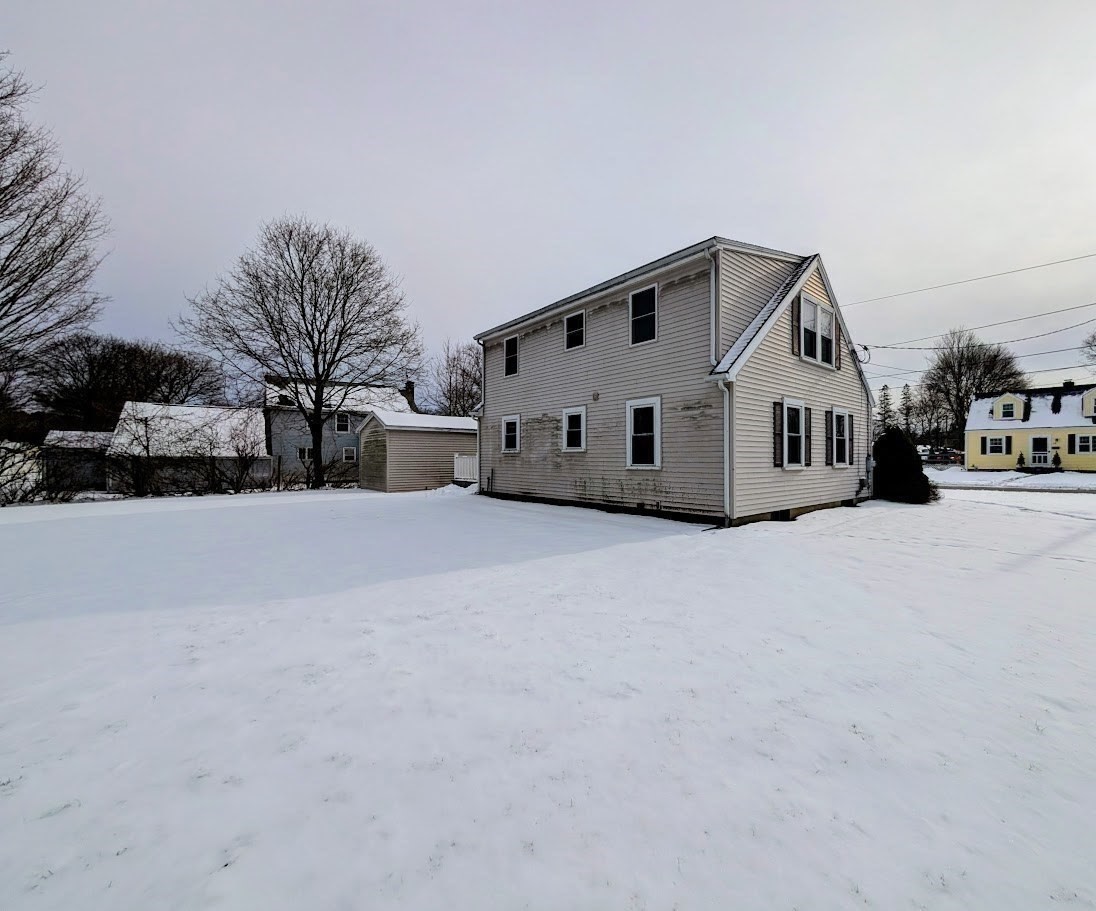 14 Walnut St, Oxford, MA 01540 - Image 25