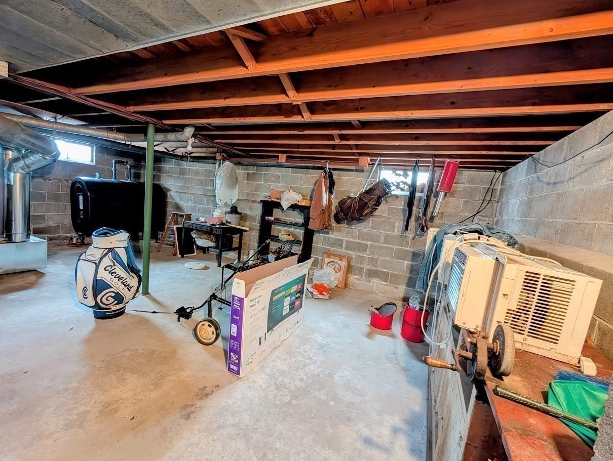 14 Walnut St, Oxford, MA 01540 - Image 29