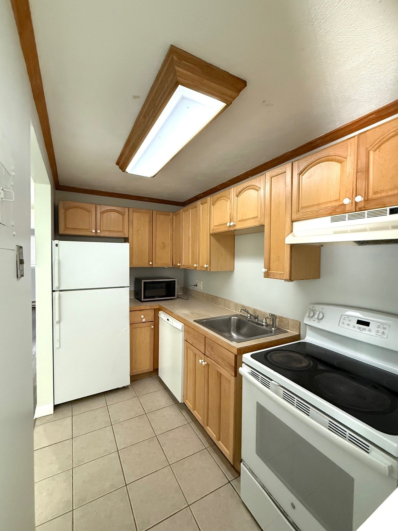 37 Fountain Ln Unit 6, Weymouth, MA 02190 - Image 6