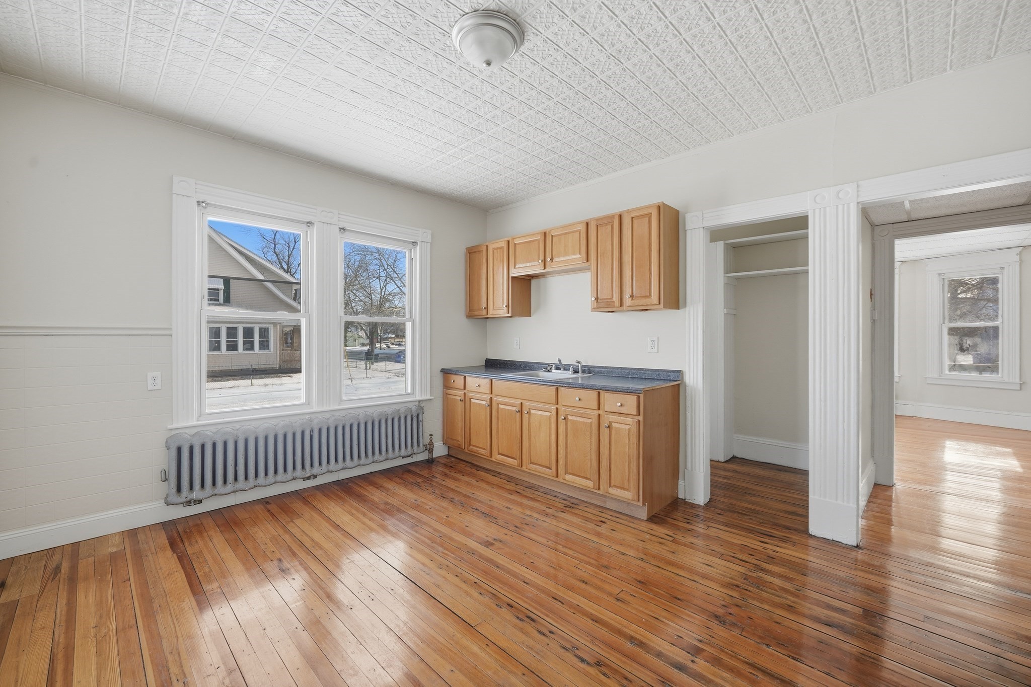 658 Sumner Ave, Springfield, MA 01108 - Image 12