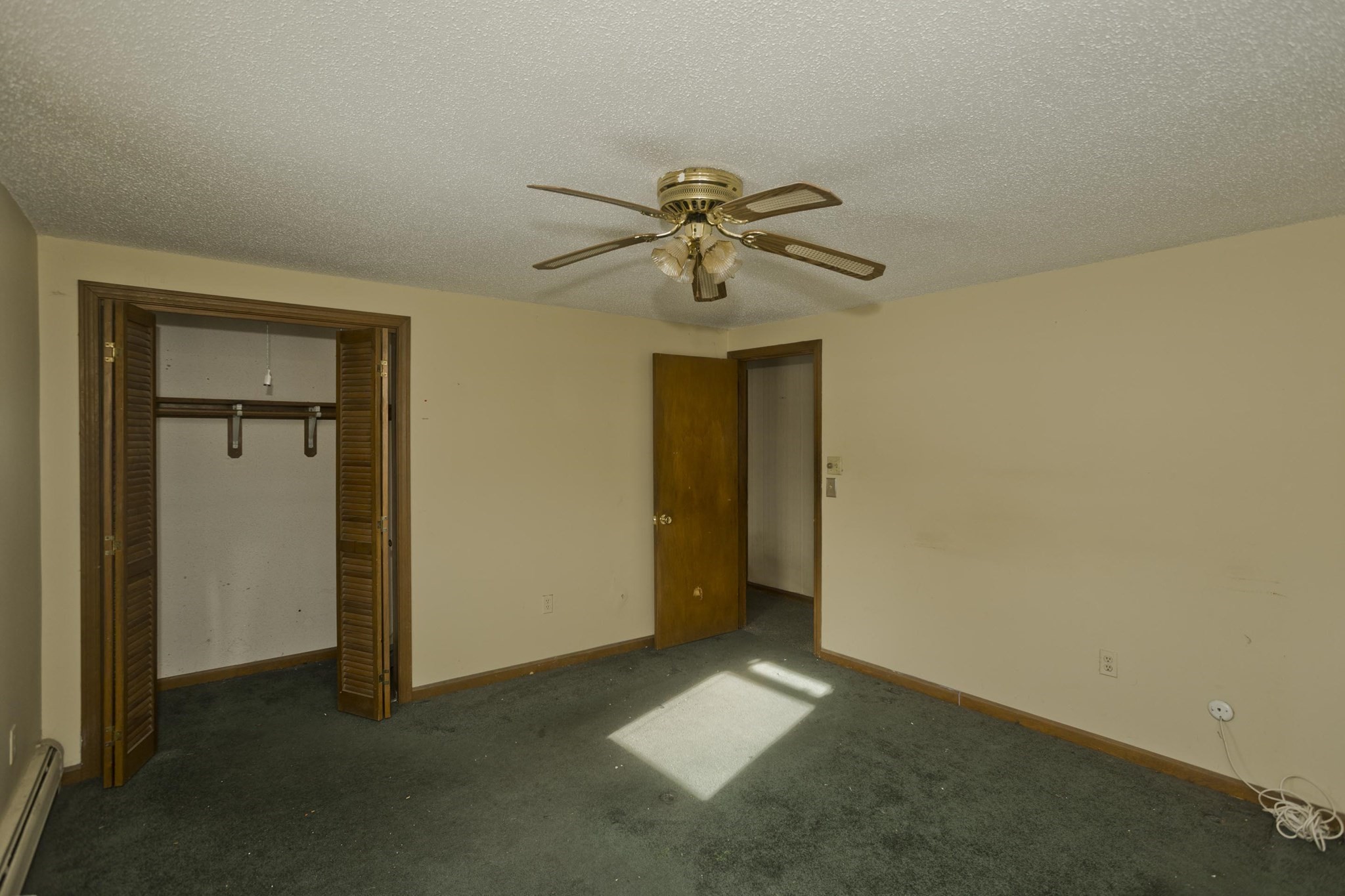46 Maplewood Avenue, Chicopee, MA 01013 - Image 14