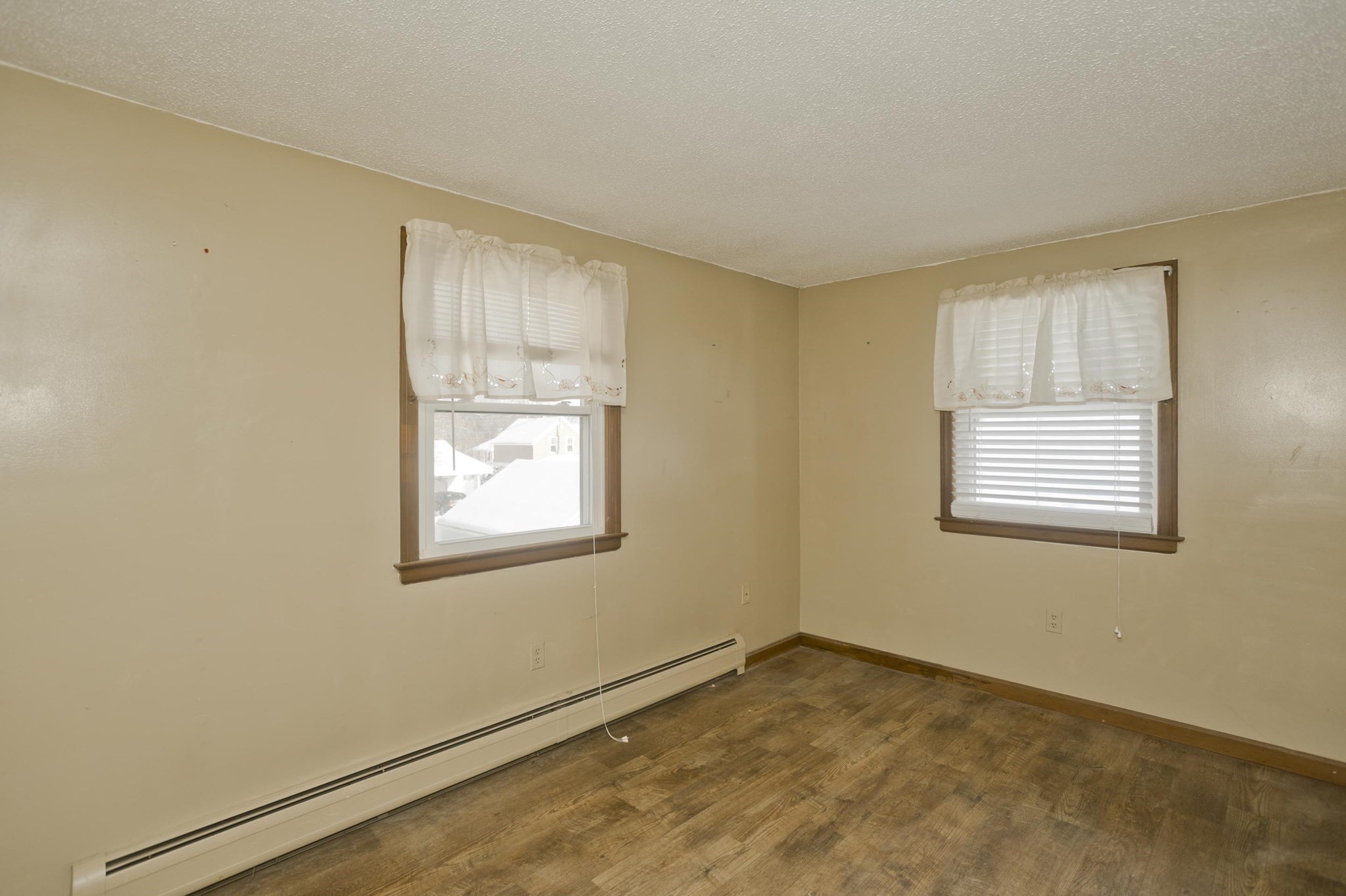 46 Maplewood Avenue, Chicopee, MA 01013 - Image 16