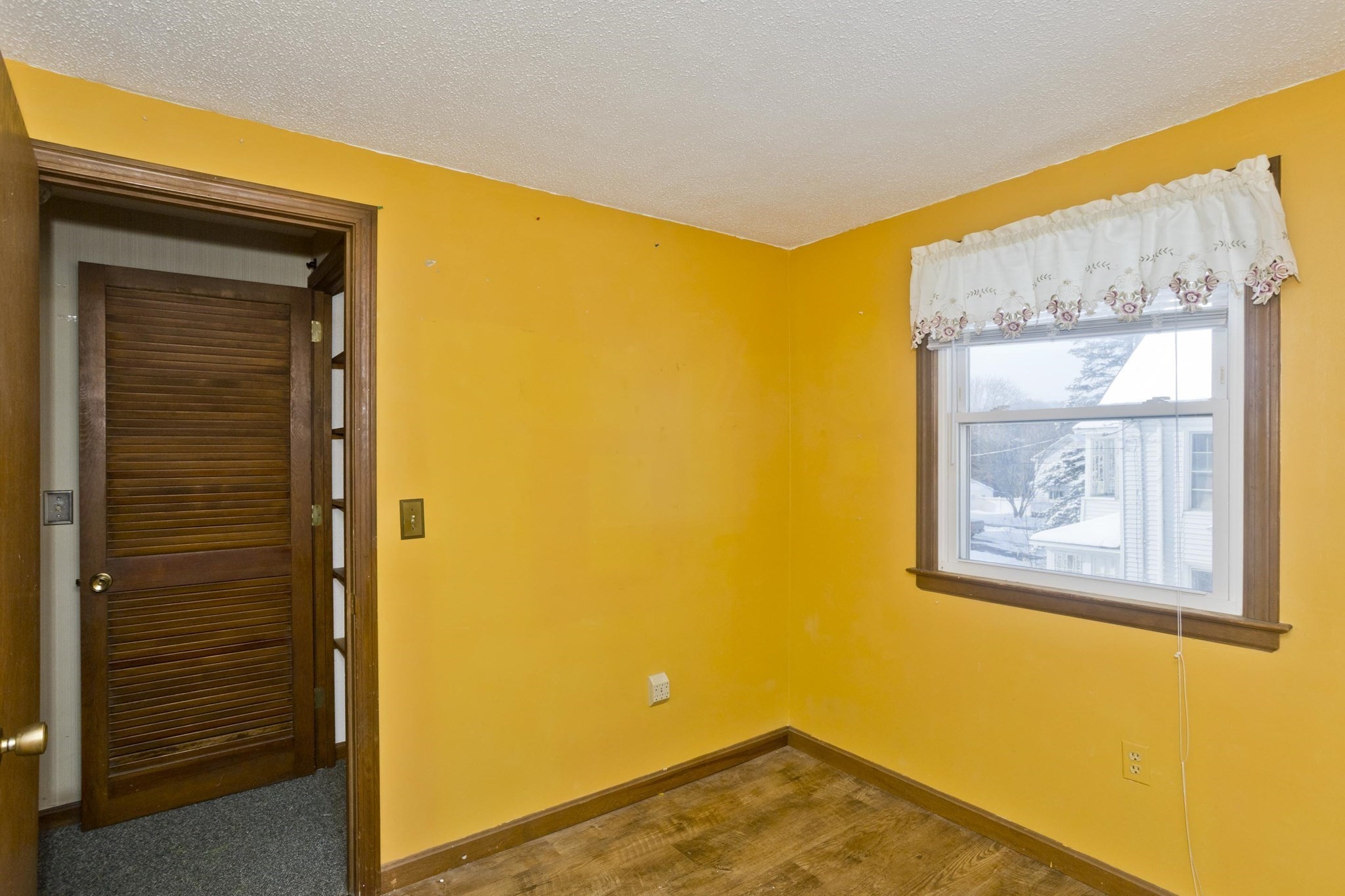 46 Maplewood Avenue, Chicopee, MA 01013 - Image 24