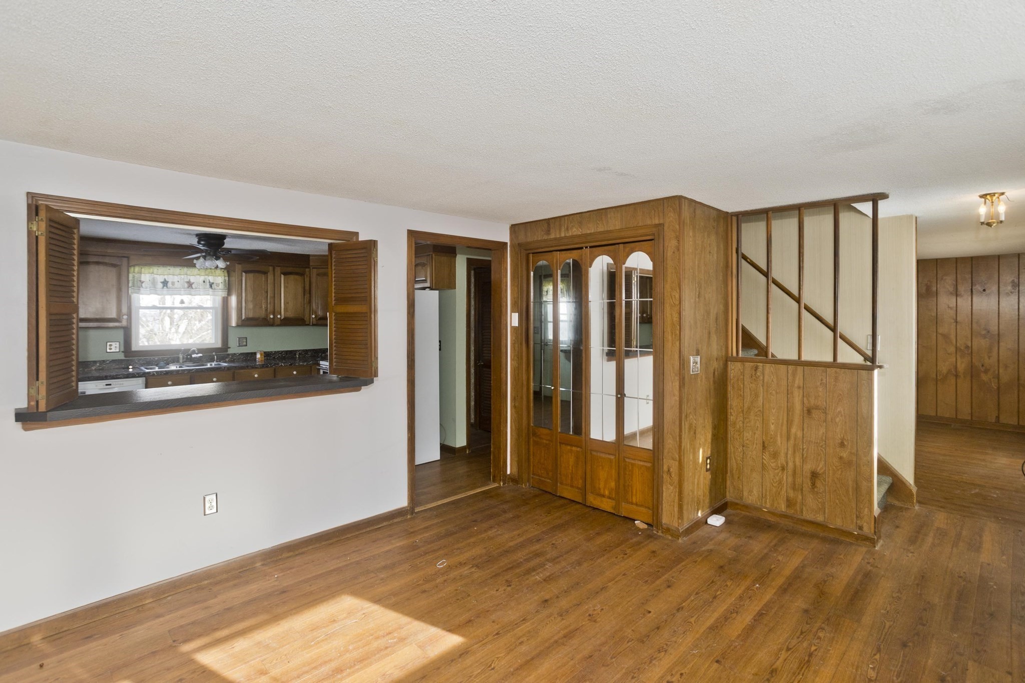46 Maplewood Avenue, Chicopee, MA 01013 - Image 7