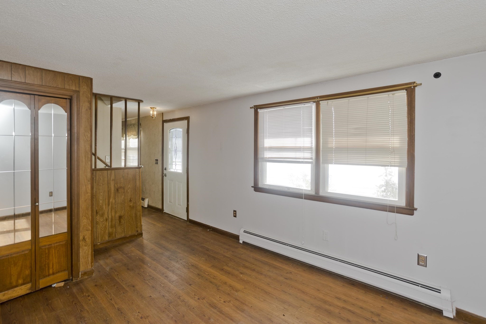 46 Maplewood Avenue, Chicopee, MA 01013 - Image 8