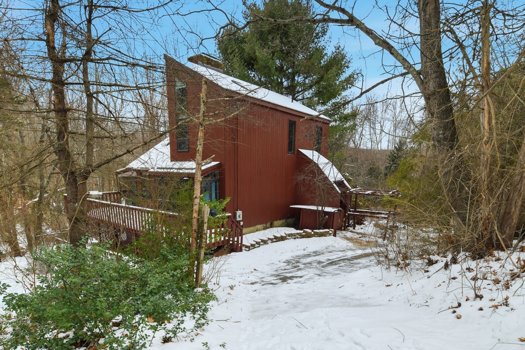 190 Dunhamtown Palmer Rd, Brimfield, MA 01010 - Image 1
