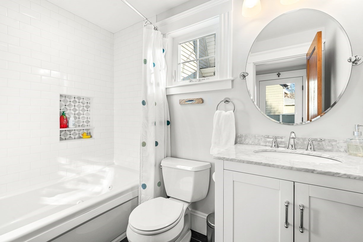 10 Hesseltine Avenue, Melrose, MA 02176 - Image 19