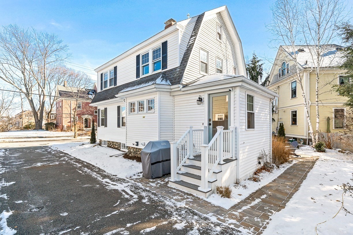 10 Hesseltine Avenue, Melrose, MA 02176 - Image 32