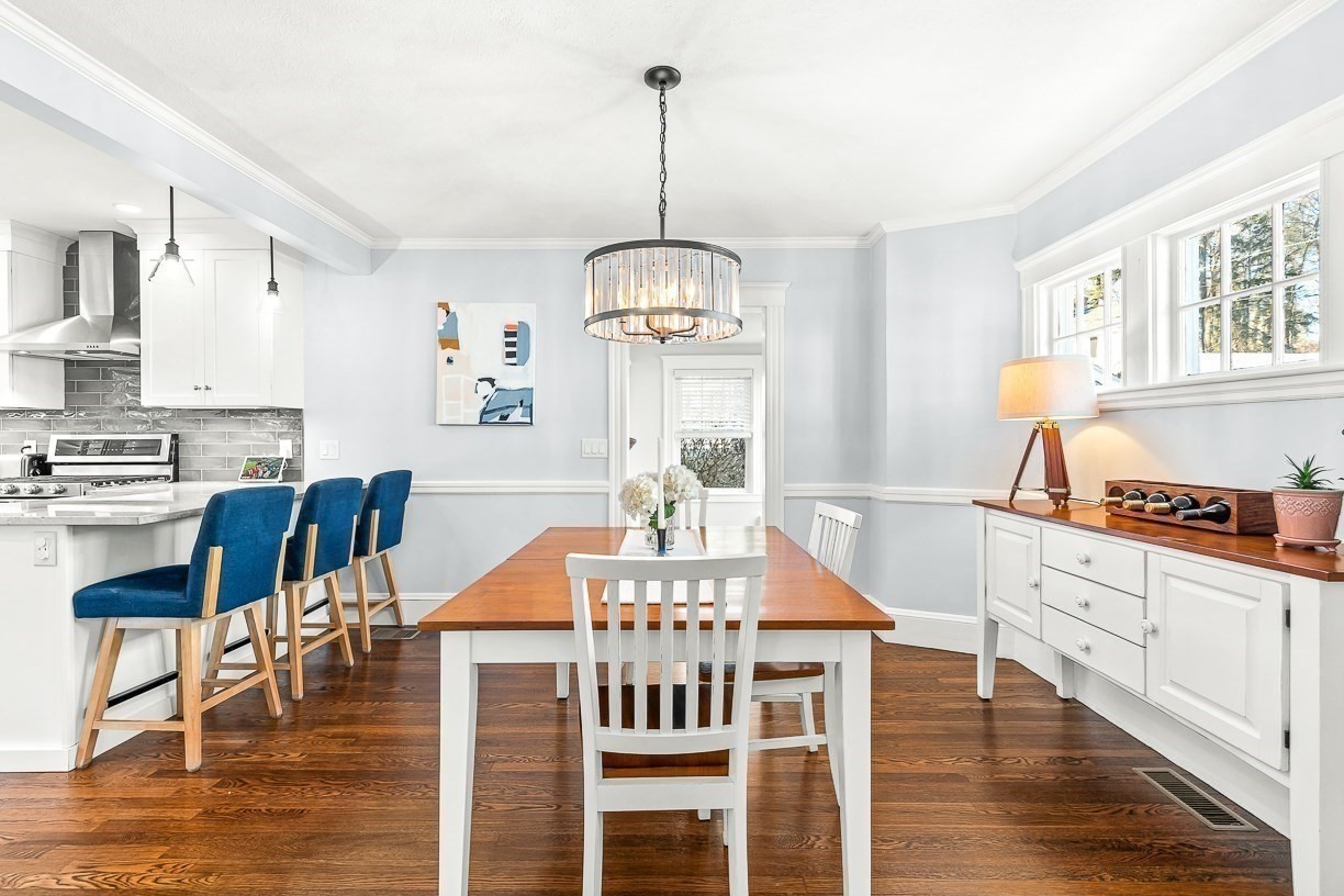 10 Hesseltine Avenue, Melrose, MA 02176 - Image 8