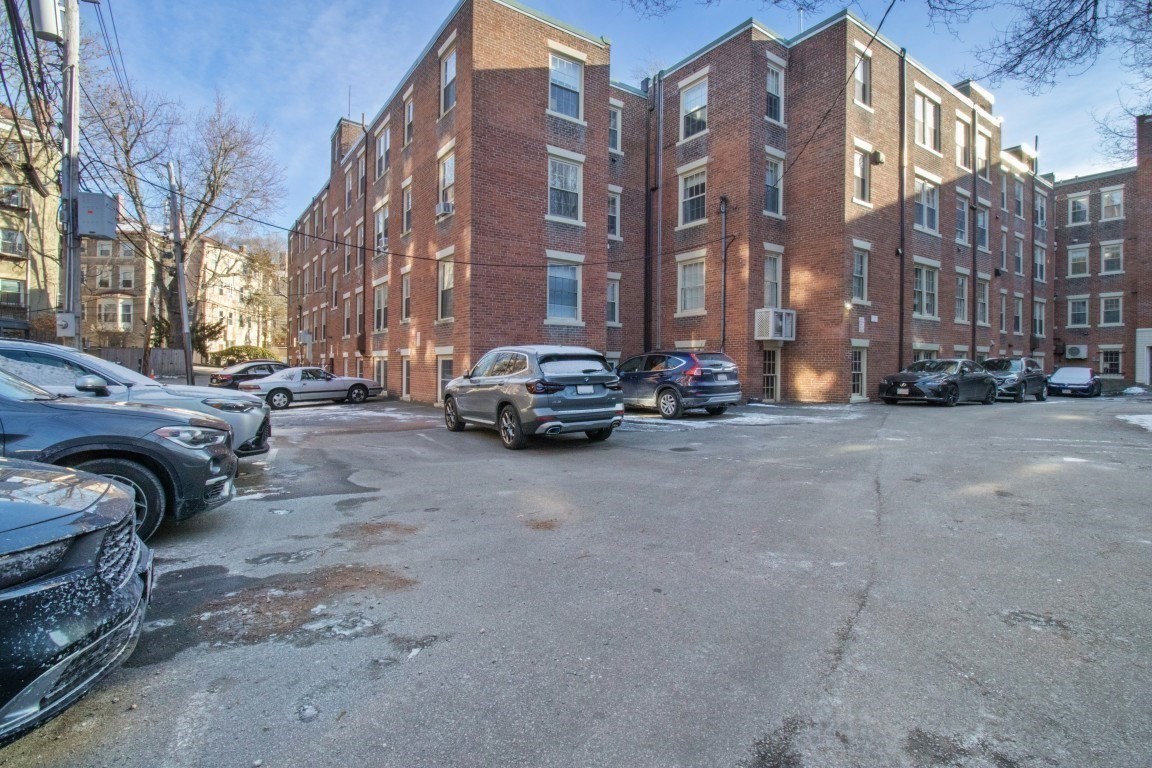 143 Beaconsfield Rd Unit 2, Brookline, MA 02445 - Image 32